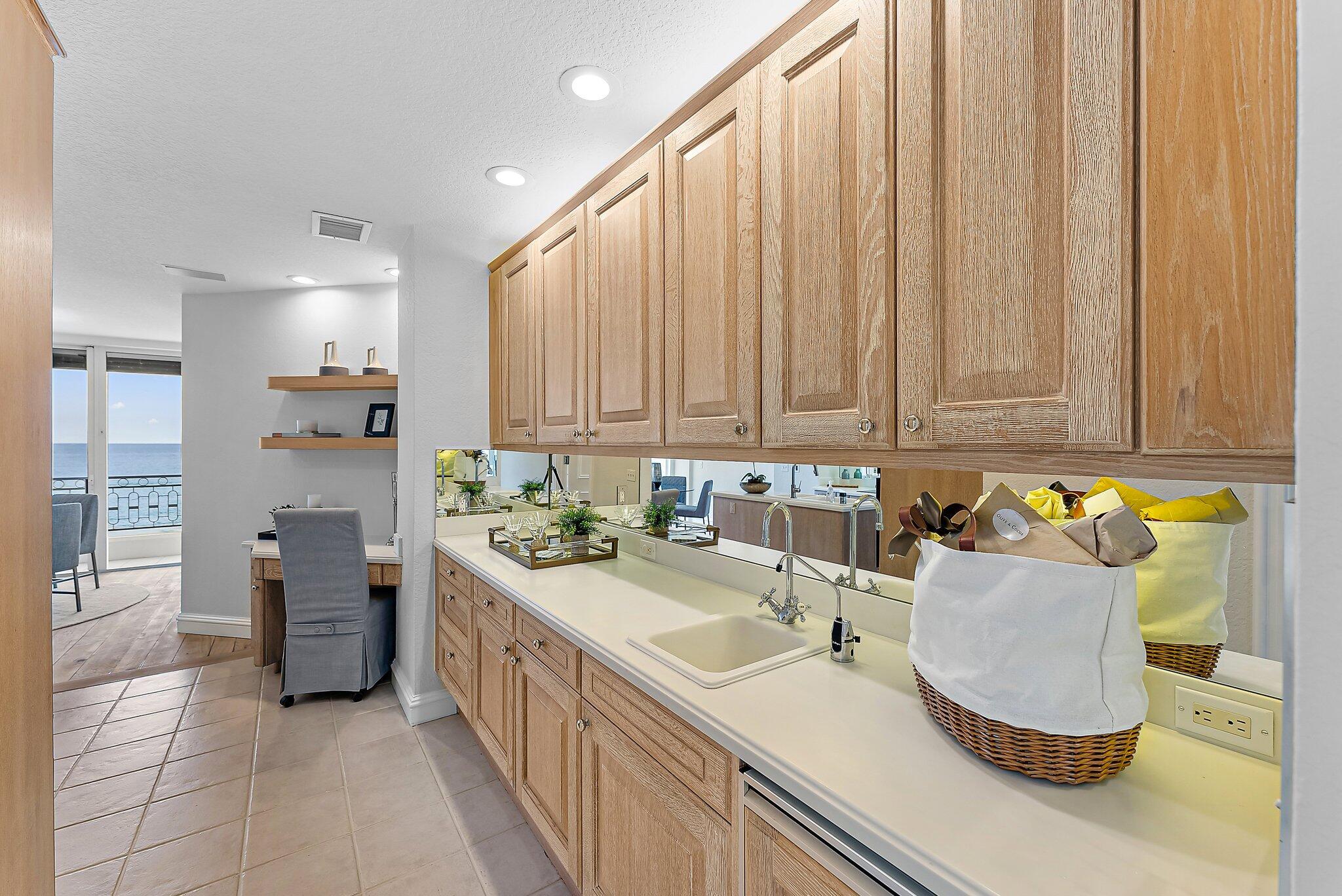 CLARIDGE JUPITER ISLAND C - Residential