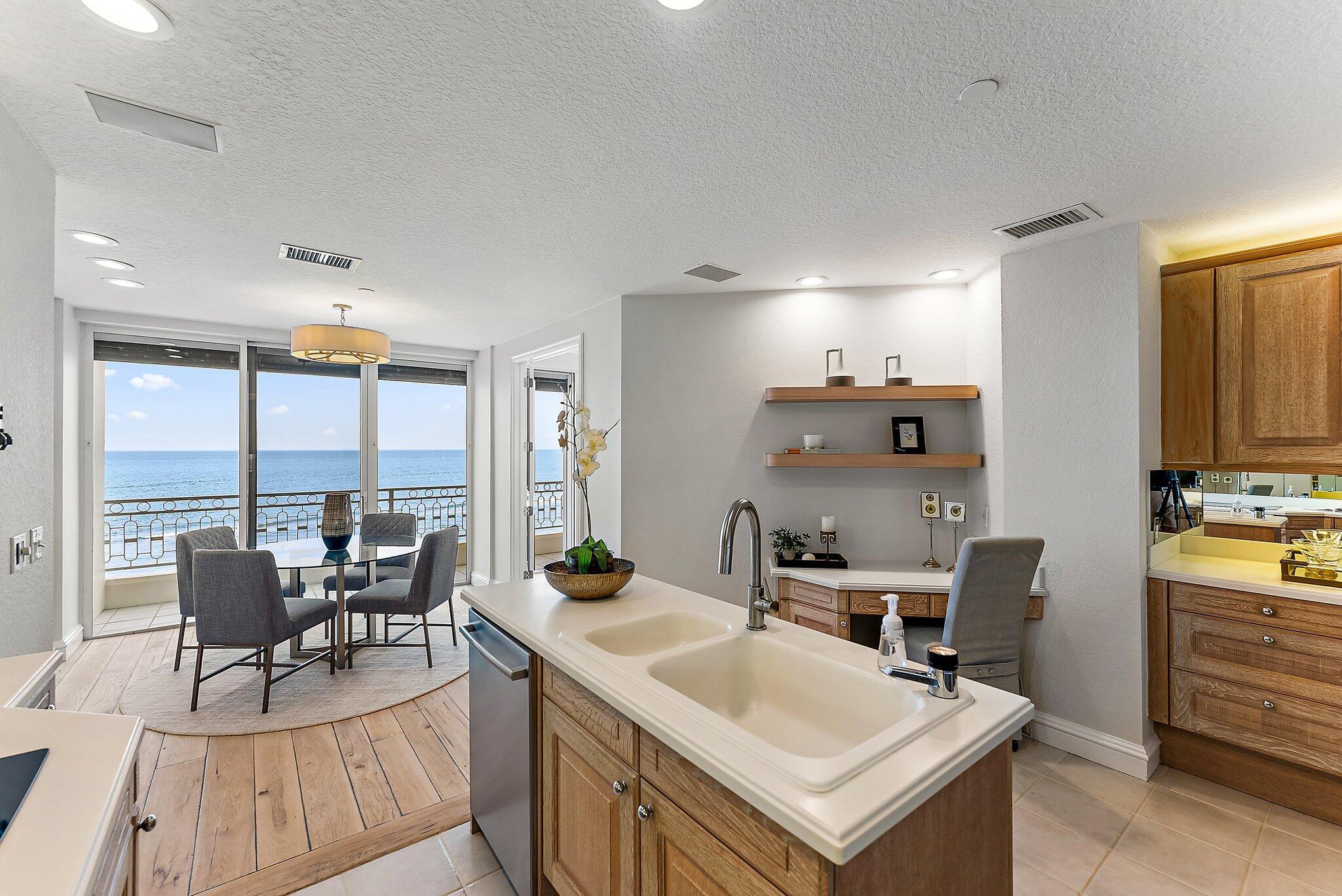 CLARIDGE JUPITER ISLAND C - Residential