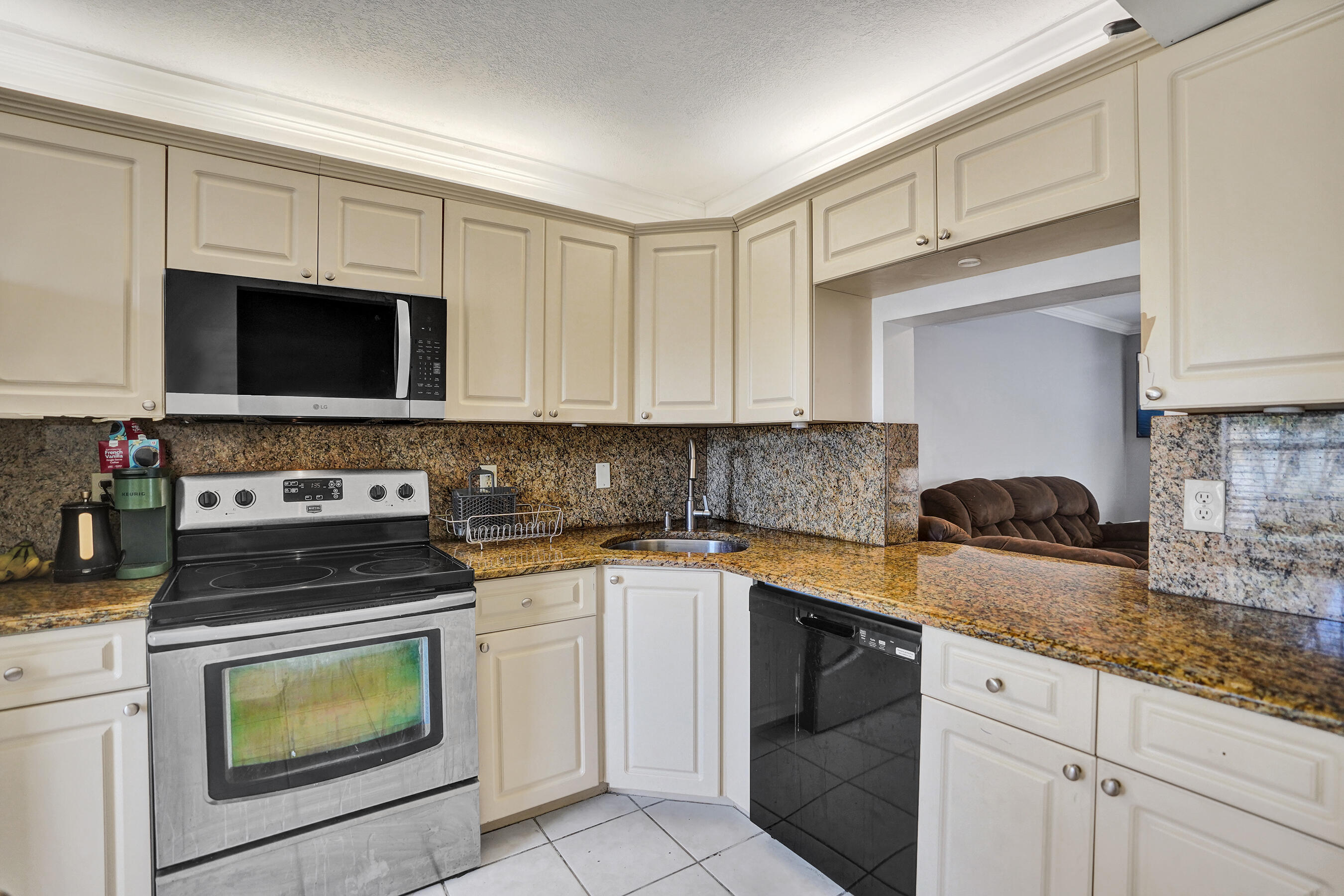 CHARTER CLUB OF PALM BEACH - Residential