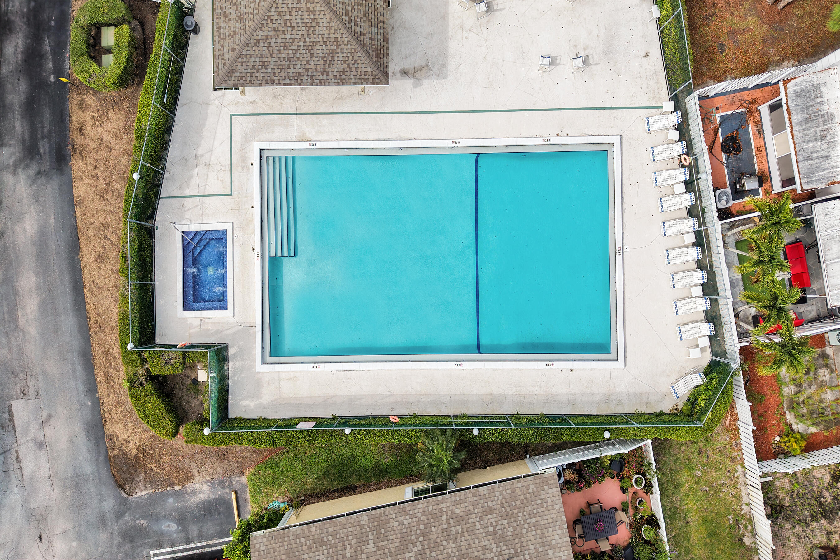 CHARTER CLUB OF PALM BEACH - Residential