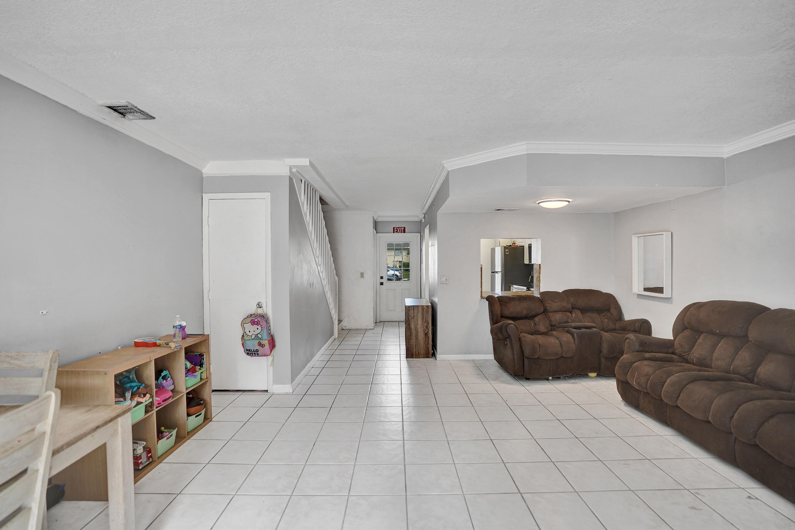 CHARTER CLUB OF PALM BEACH - Residential