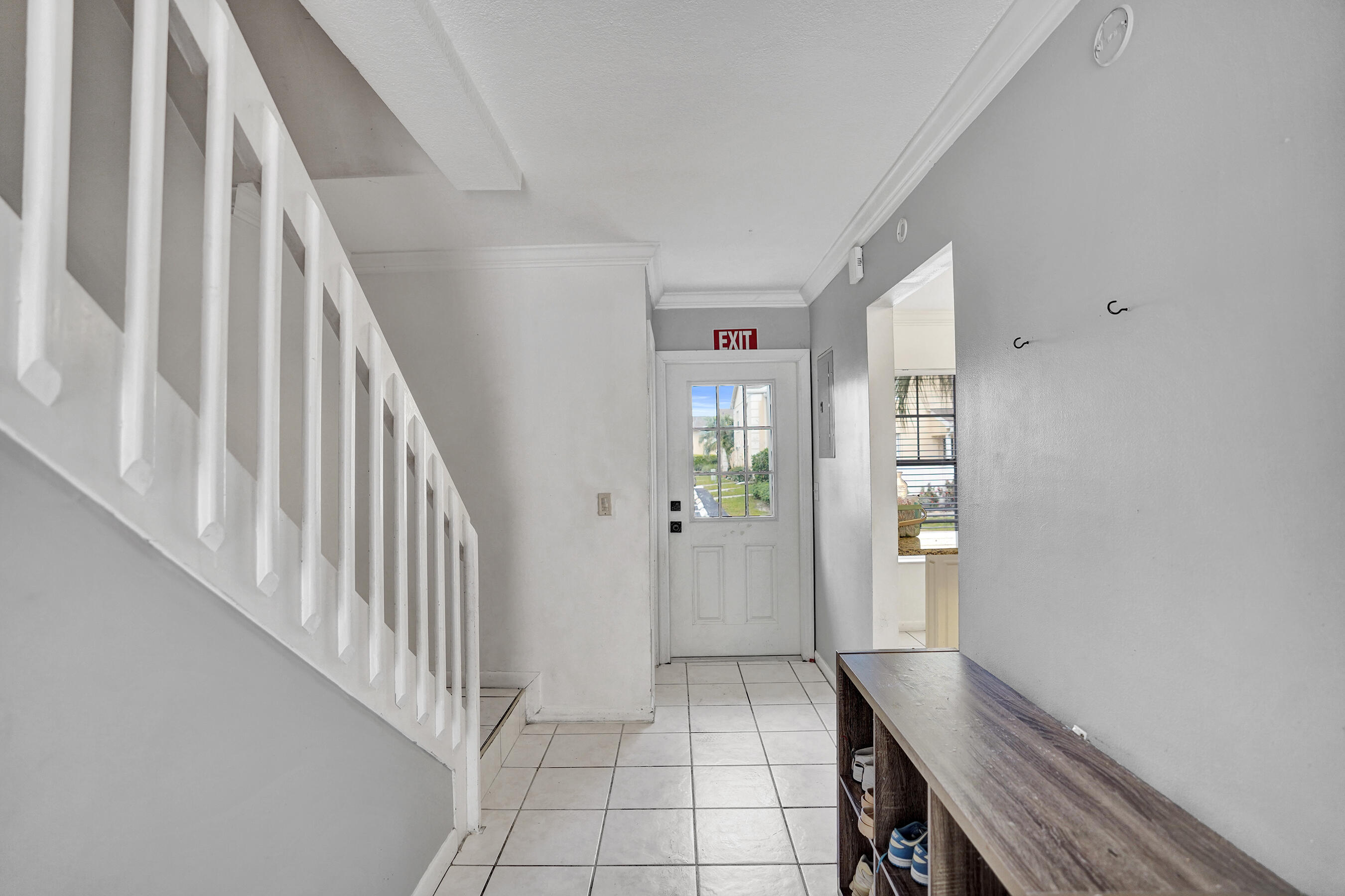 CHARTER CLUB OF PALM BEACH - Residential