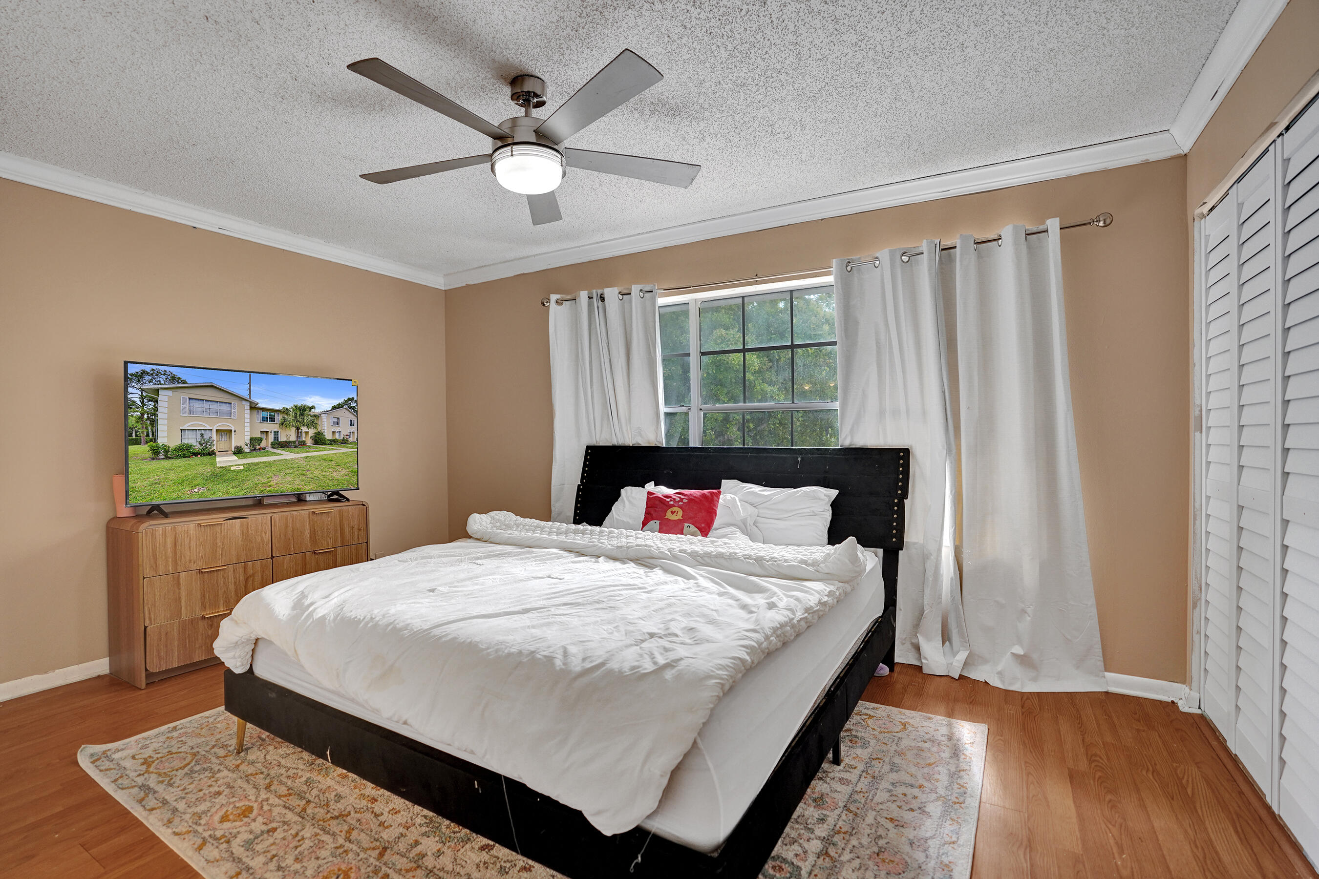 CHARTER CLUB OF PALM BEACH - Residential