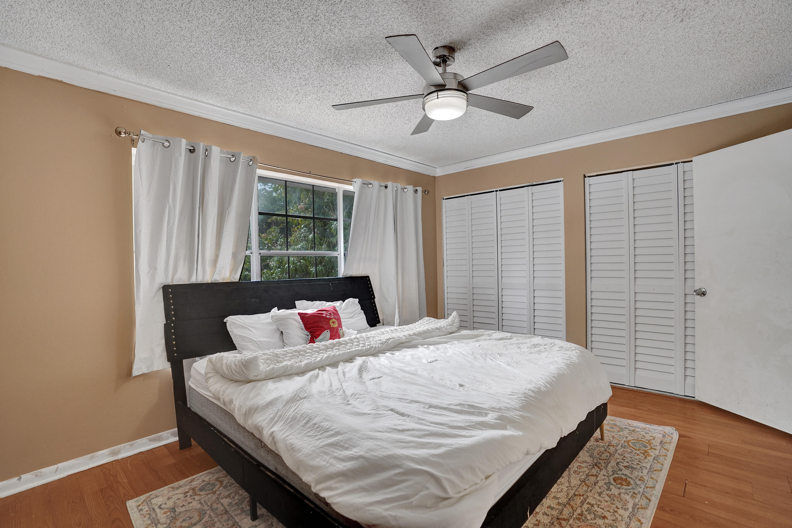 CHARTER CLUB OF PALM BEACH - Residential