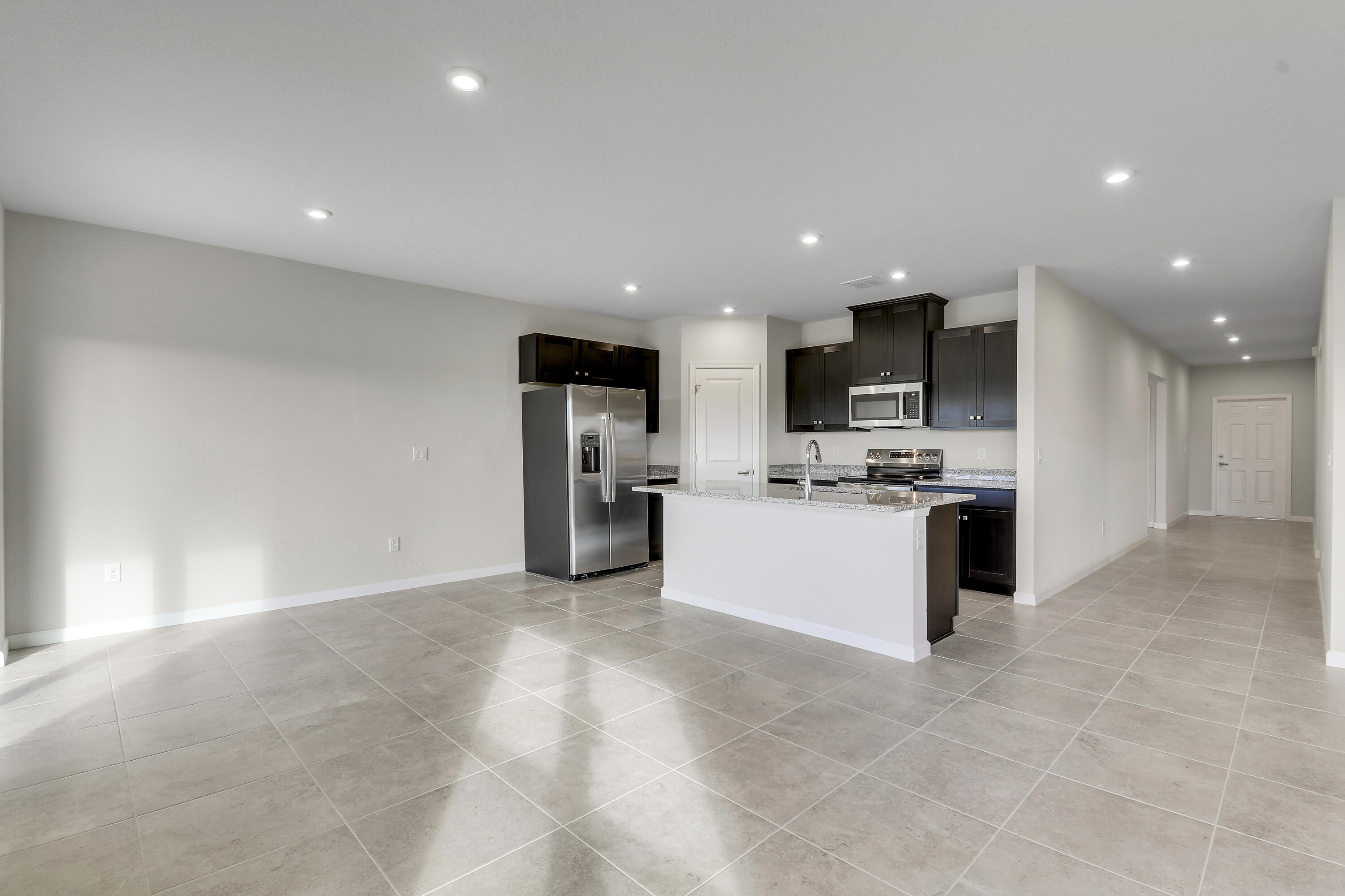 TERRA LAGO PHASE 1A AND 1B - Residential Lease