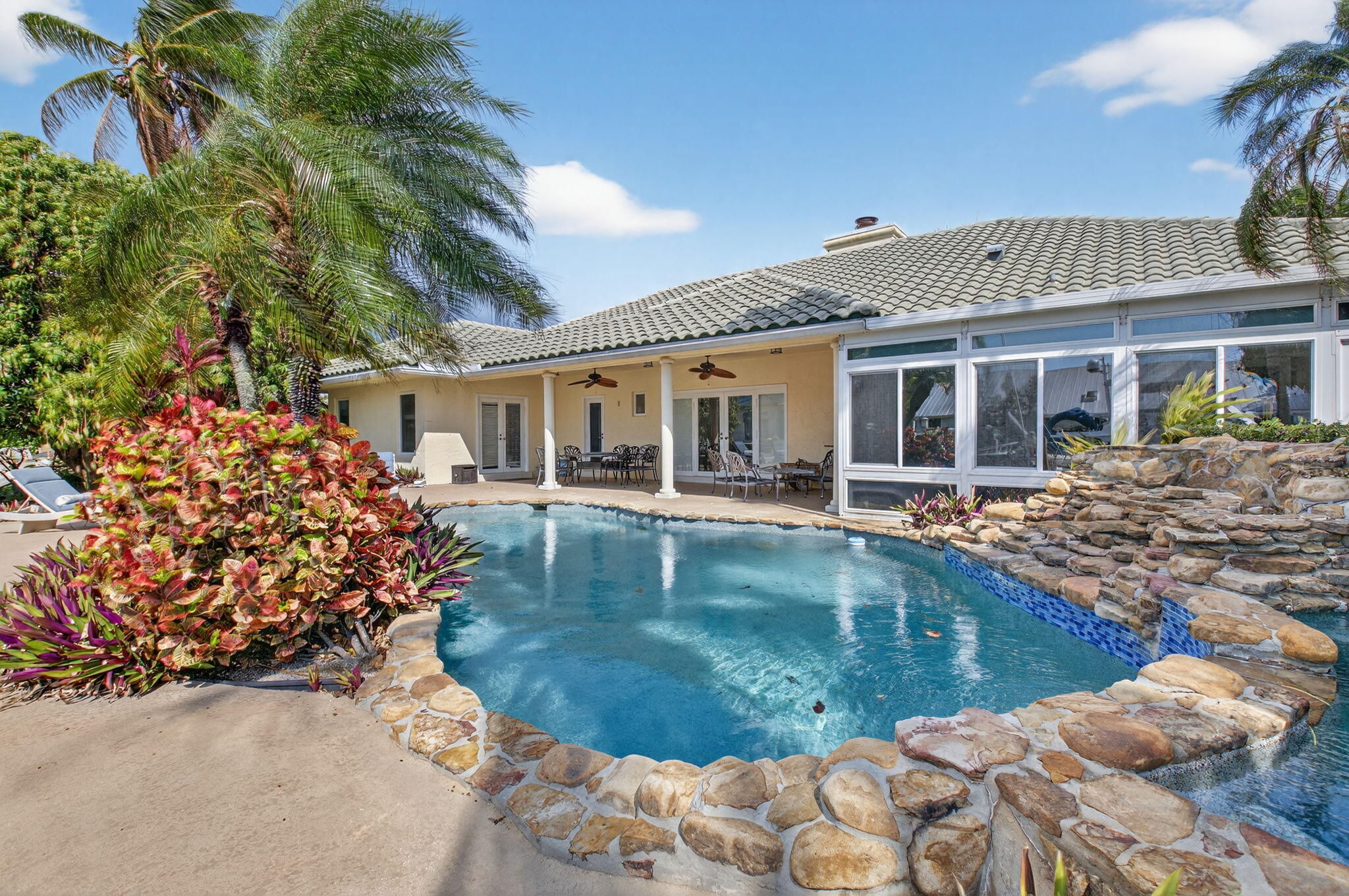 TROPIC ISLE 2ND SEC - Residential