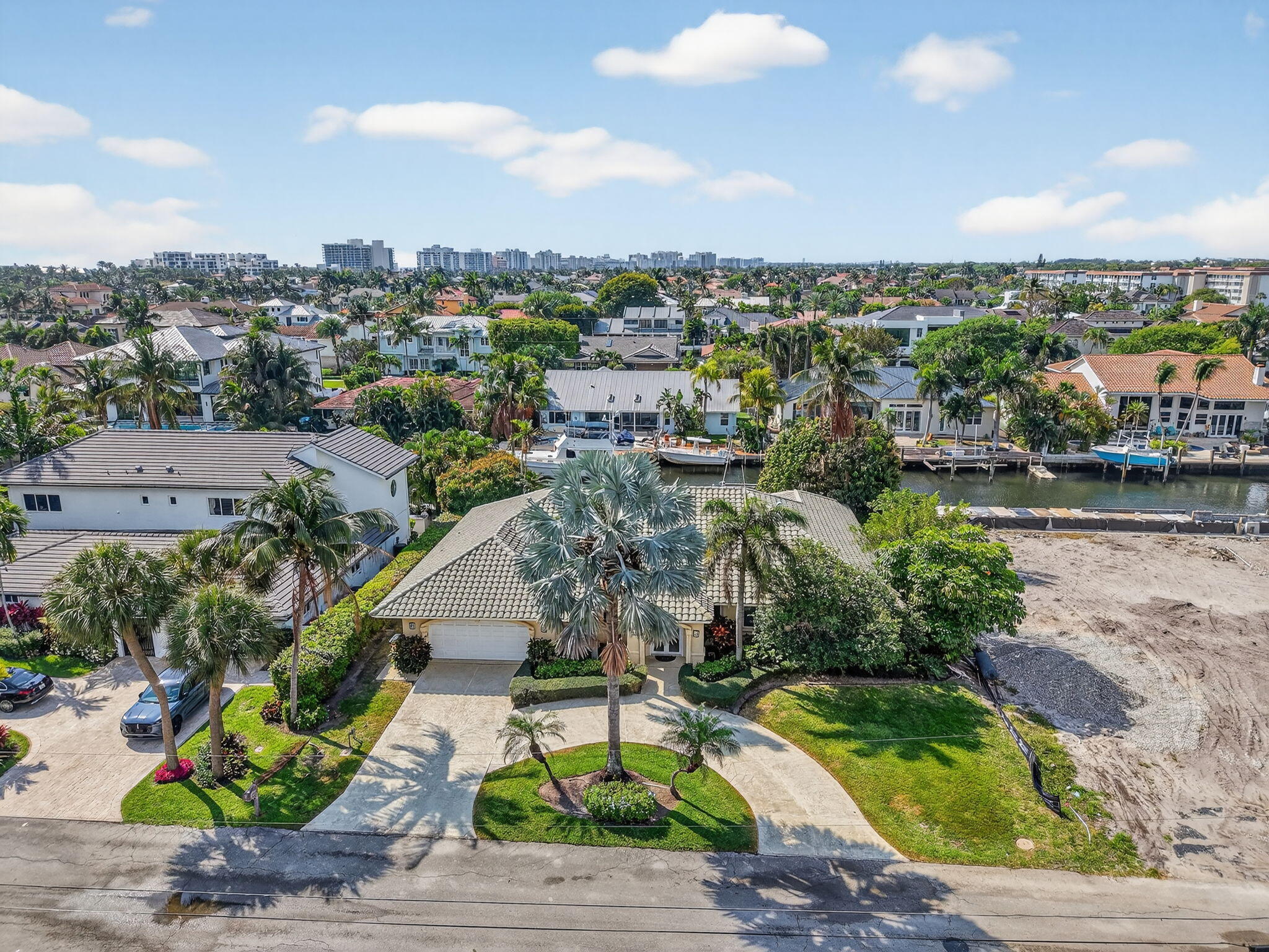 TROPIC ISLE 2ND SEC - Residential