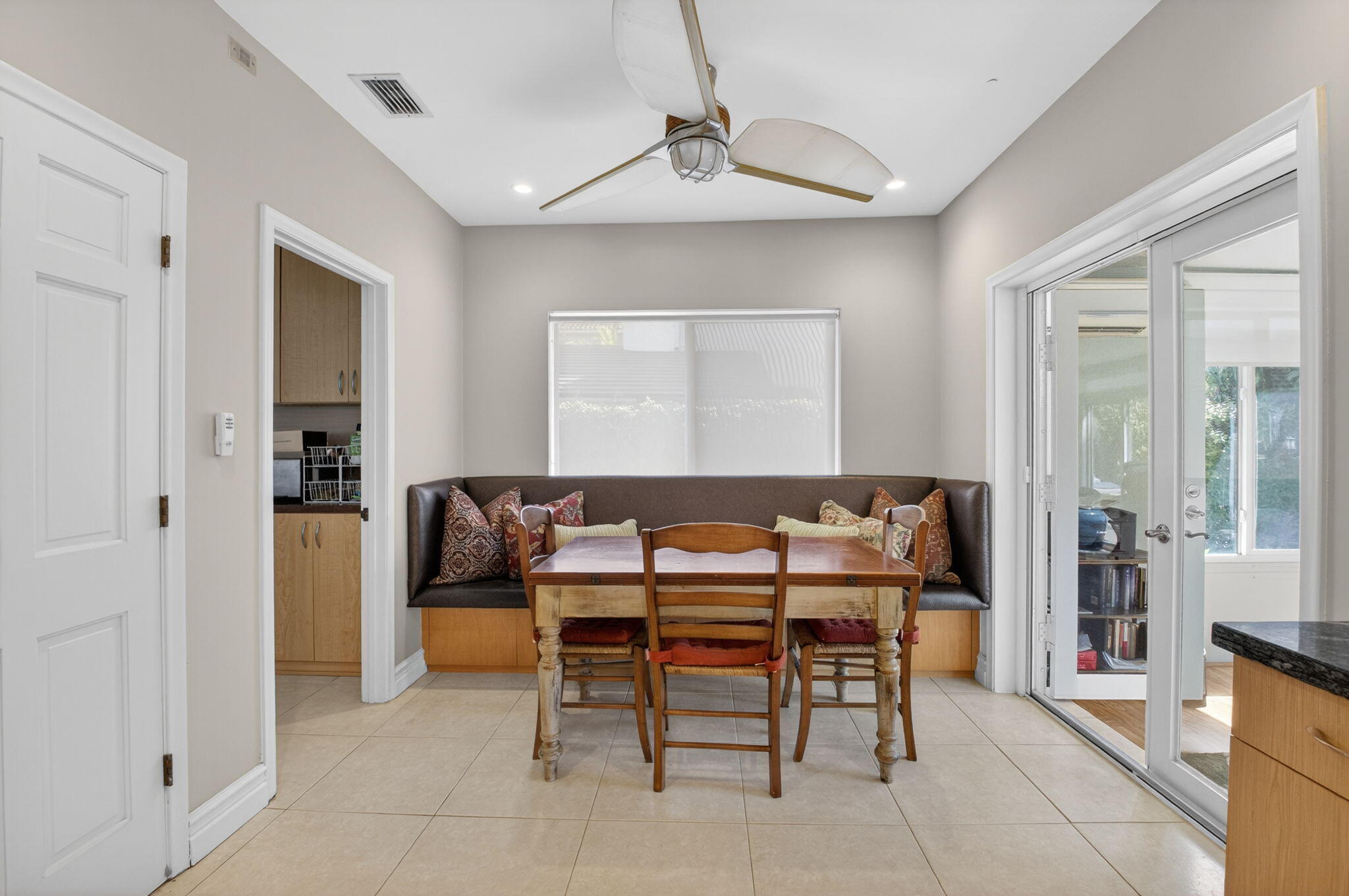 TROPIC ISLE 2ND SEC - Residential