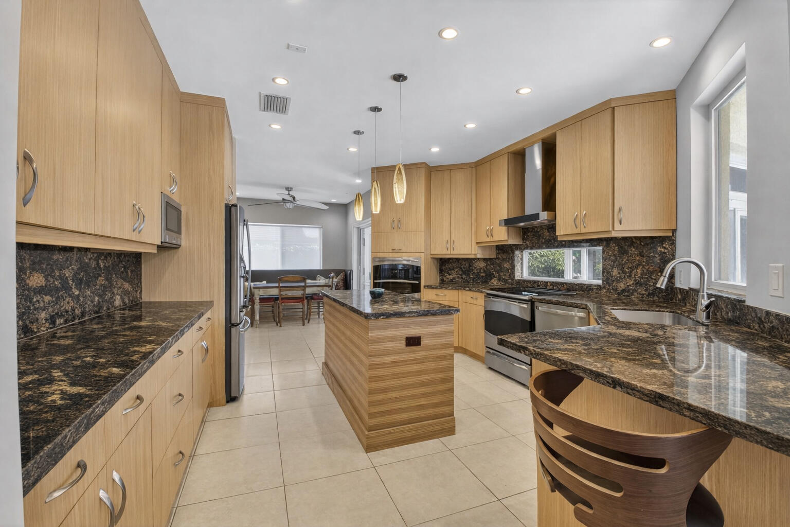 TROPIC ISLE 2ND SEC - Residential