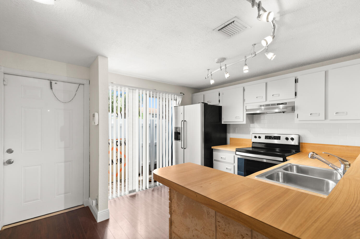 SUN PLAT - Residential Lease