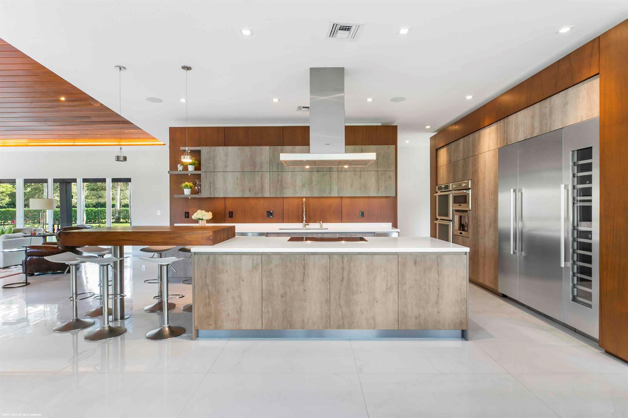 SADDLE TRAIL PARK OF WELL - Residential