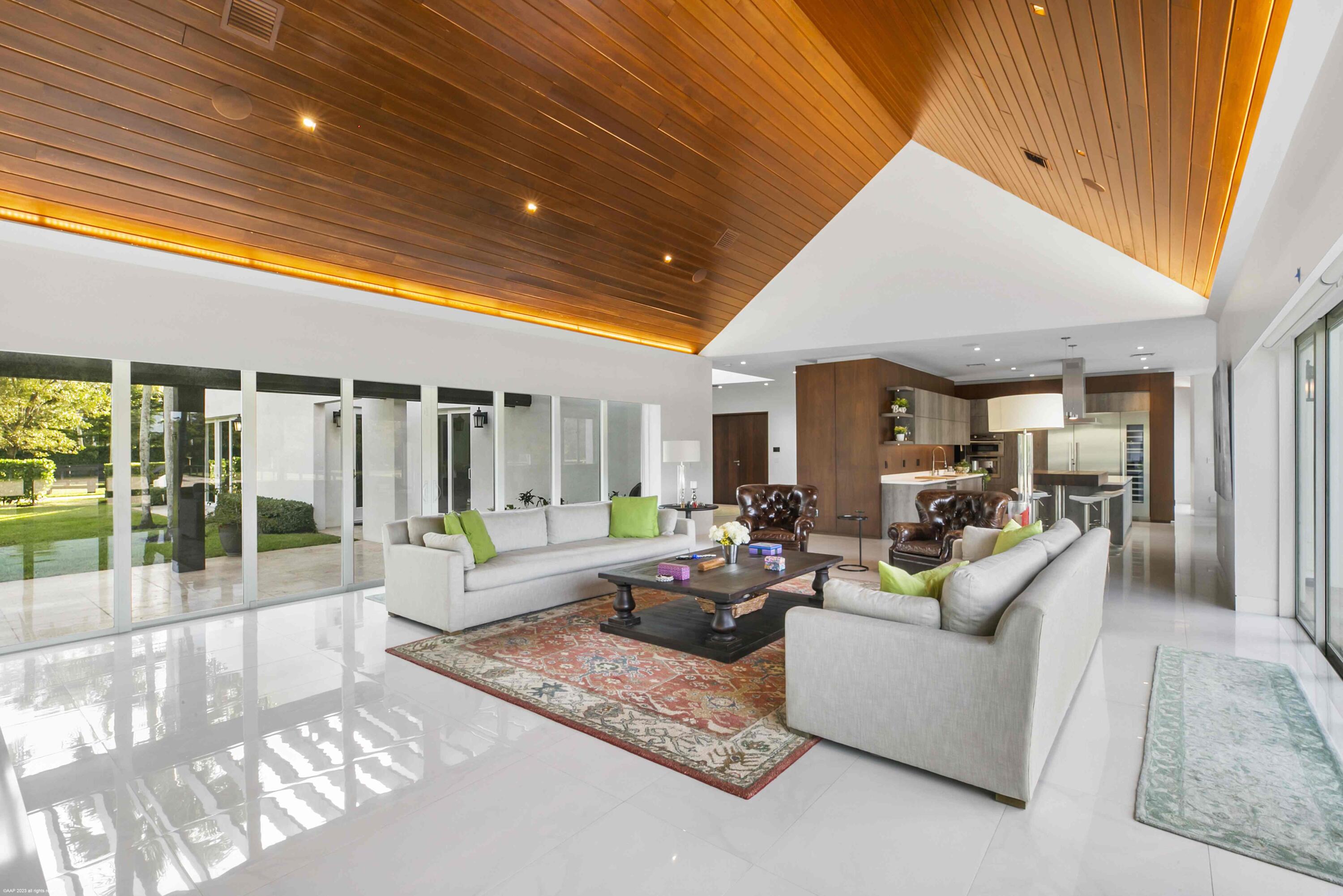 SADDLE TRAIL PARK OF WELLINGTON - Residential