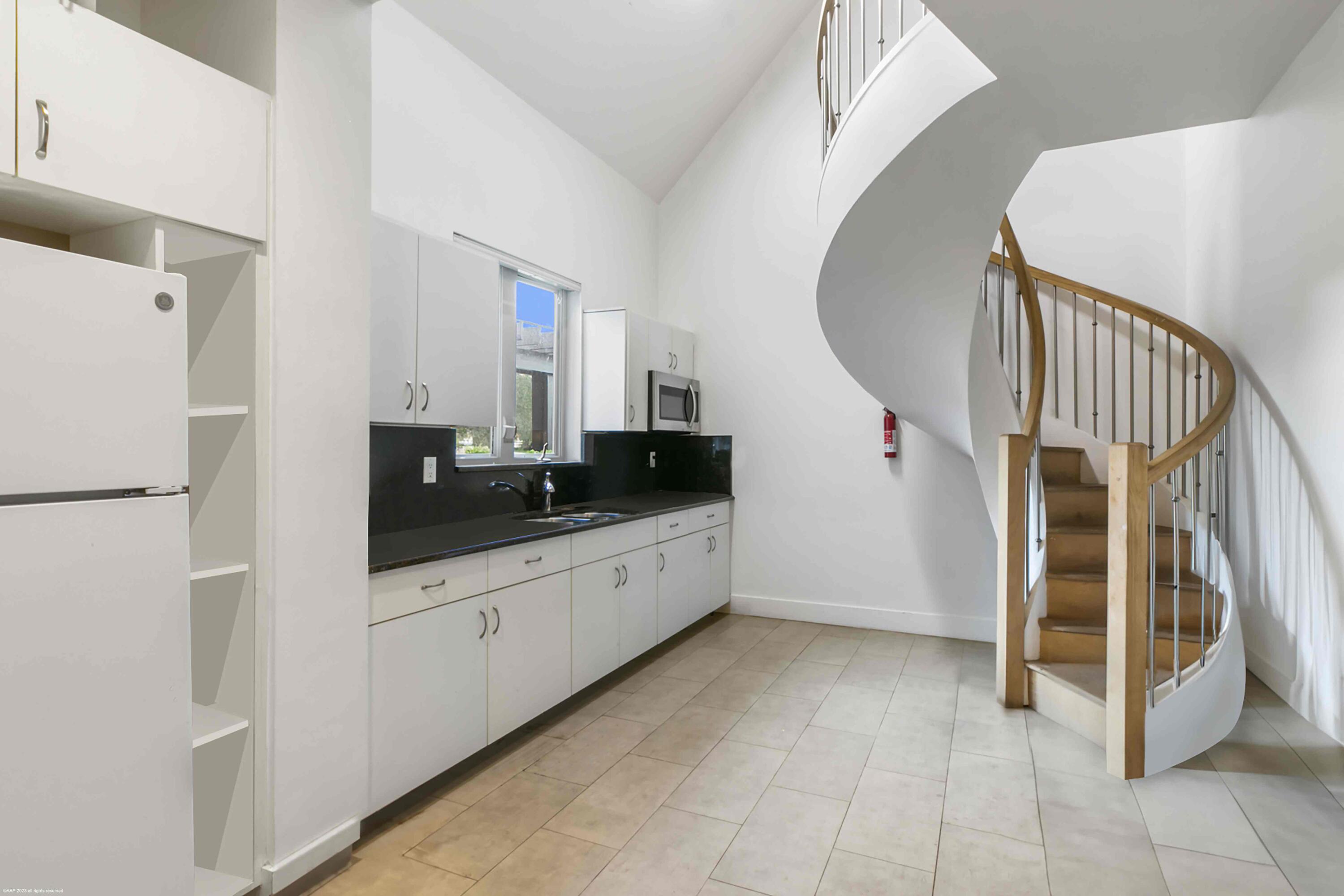 SADDLE TRAIL PARK OF WELLINGTON - Residential