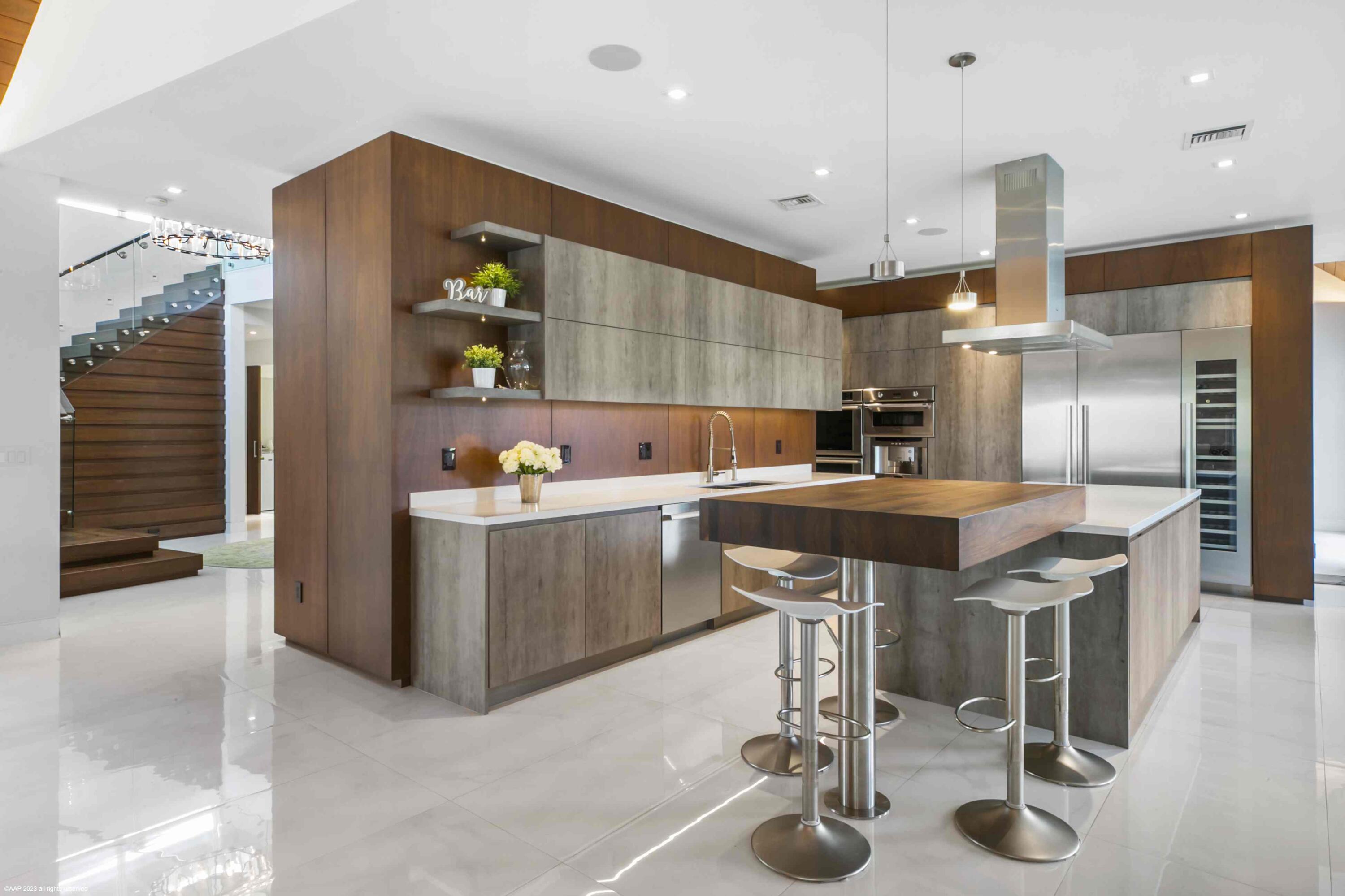 SADDLE TRAIL PARK OF WELLINGTON - Residential