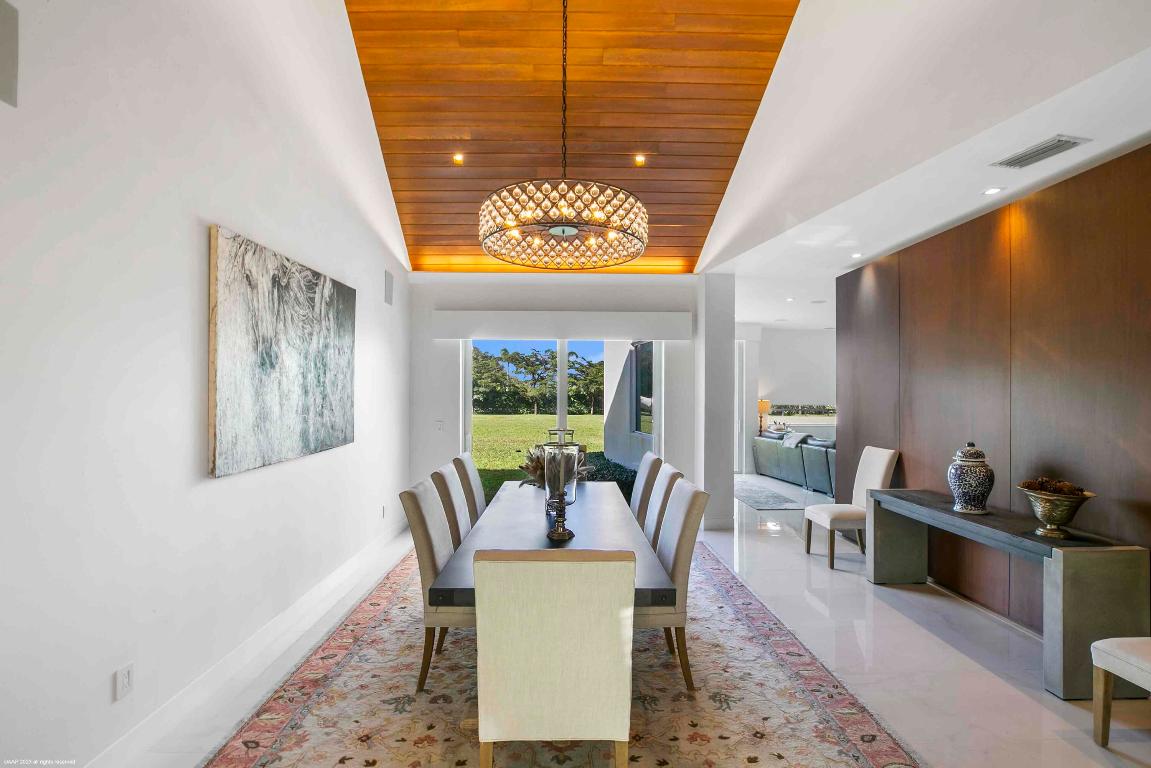 SADDLE TRAIL PARK OF WELLINGTON - Residential