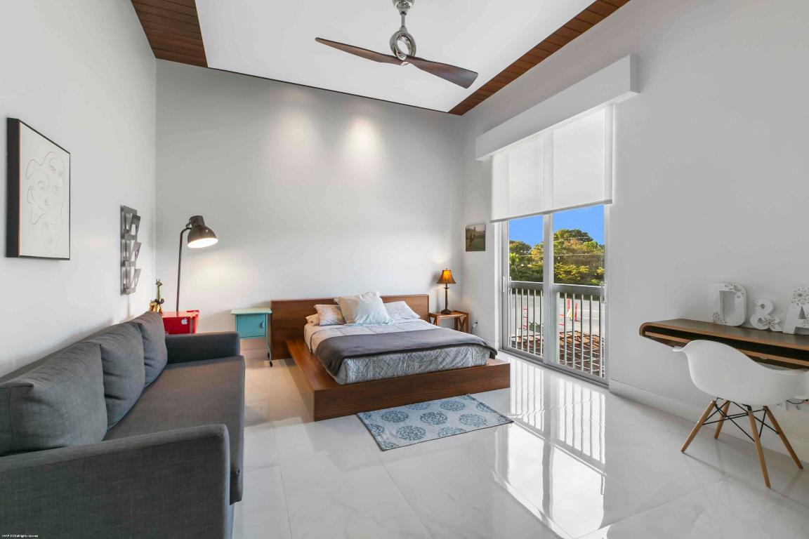 SADDLE TRAIL PARK OF WELLINGTON - Residential