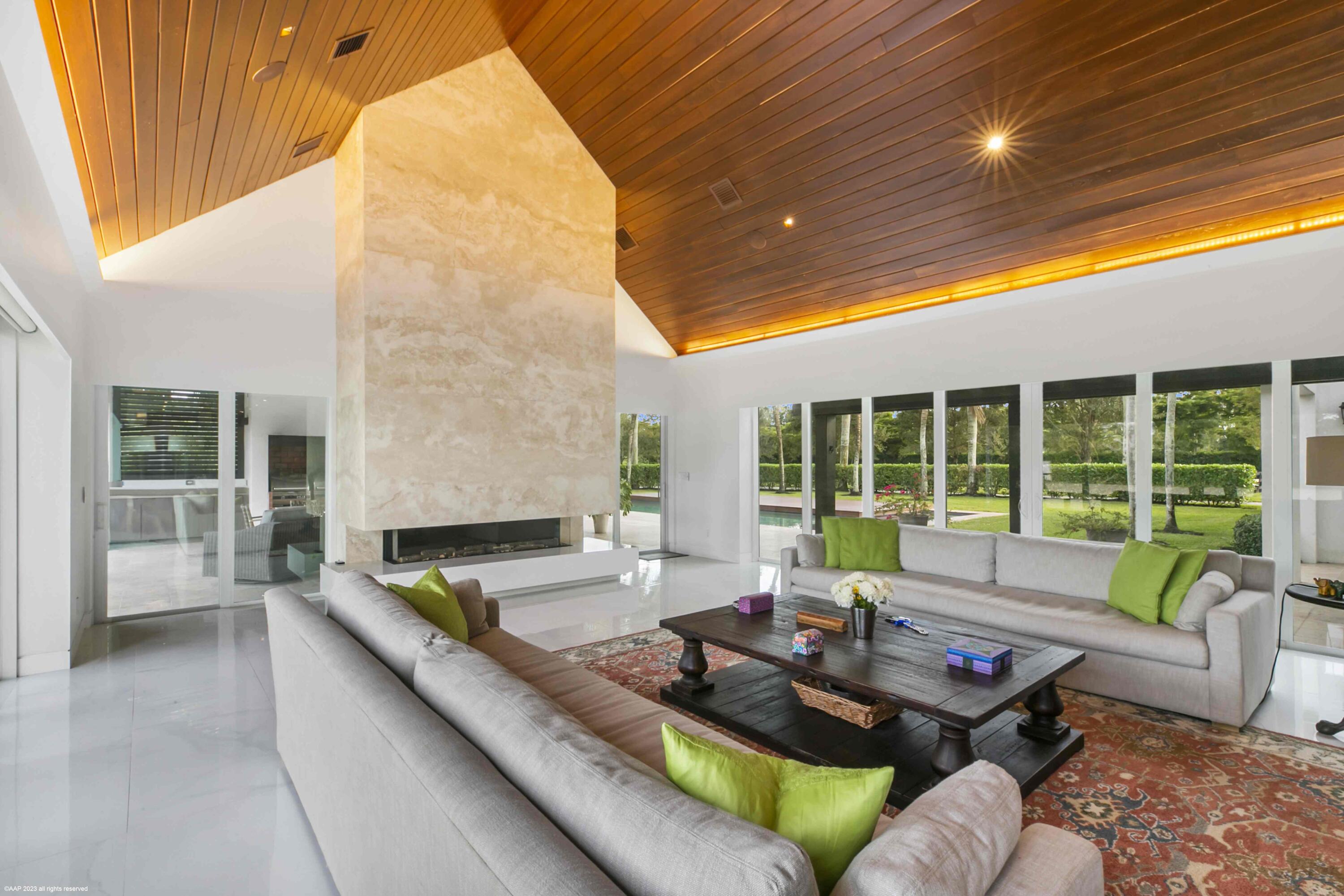 SADDLE TRAIL PARK OF WELLINGTON - Residential