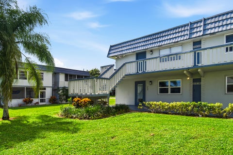 Tiny photo for 220 Tuscany D, Delray Beach, FL 33446 (MLS # B26087740)