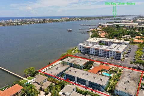 1430 S Lakeside Drive 16 Lake Worth Beach FL 33460
