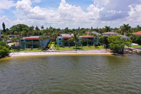 1430 S Lakeside Drive 16 Lake Worth Beach FL 33460