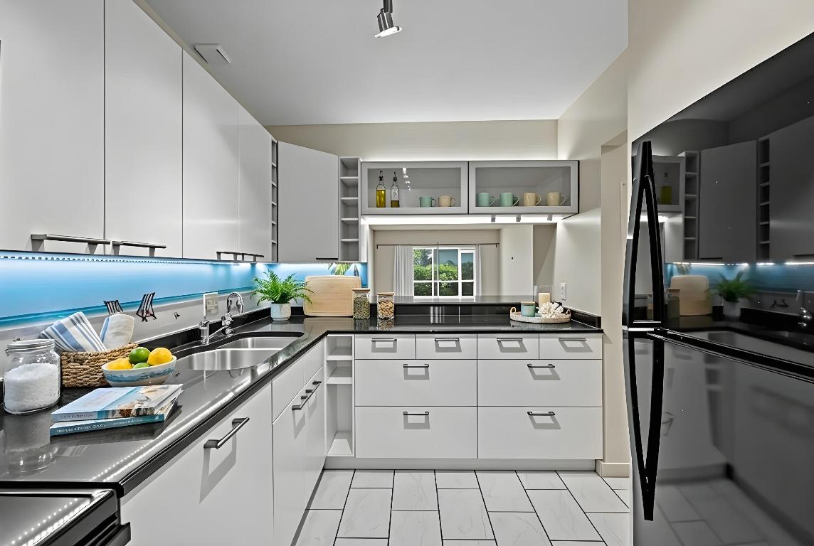 KEN-LEE GARDENS CONDO - Residential