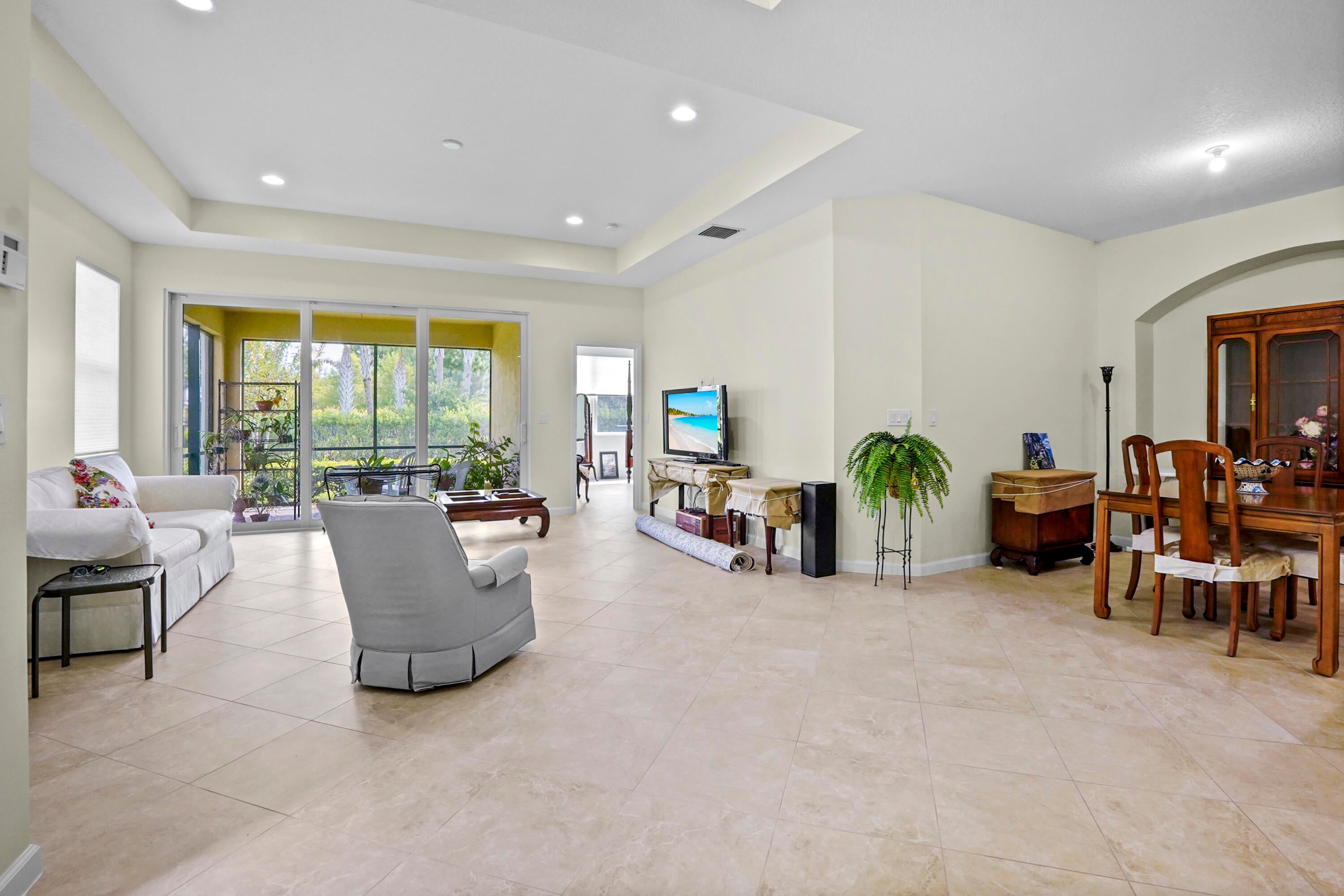 12842 SW Lake Fern Circle