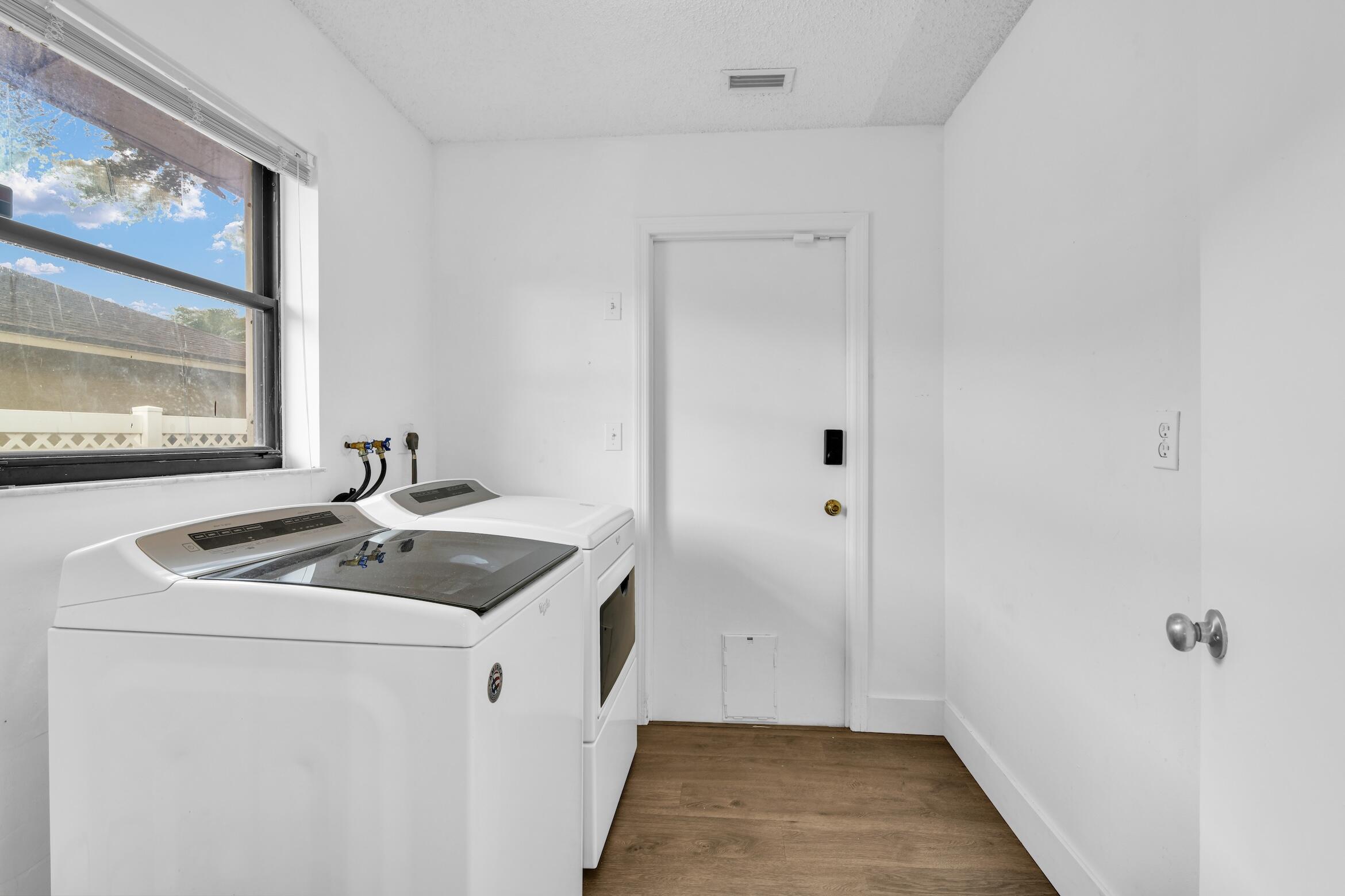 CROSSINGS - Residential