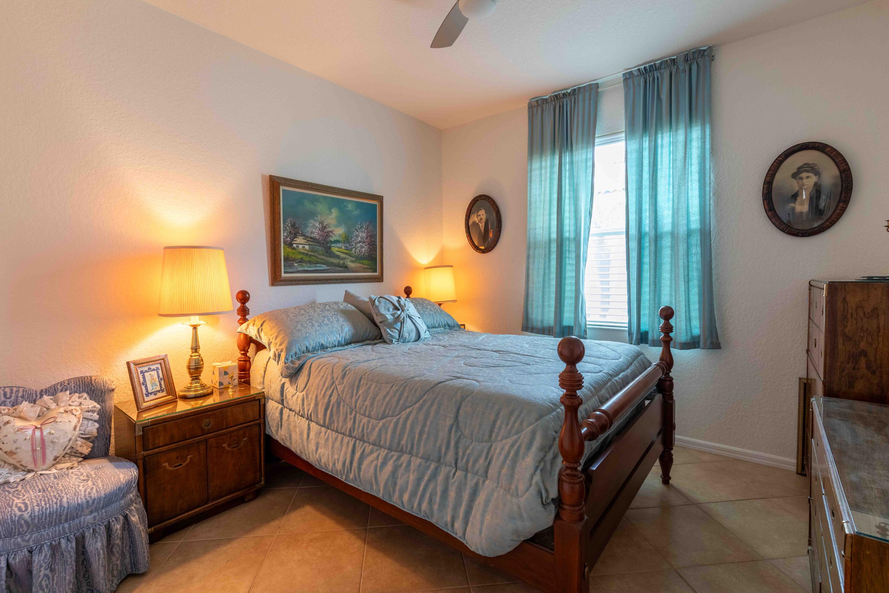 JENSEN BEACH COUNTRY CLUB - Residential