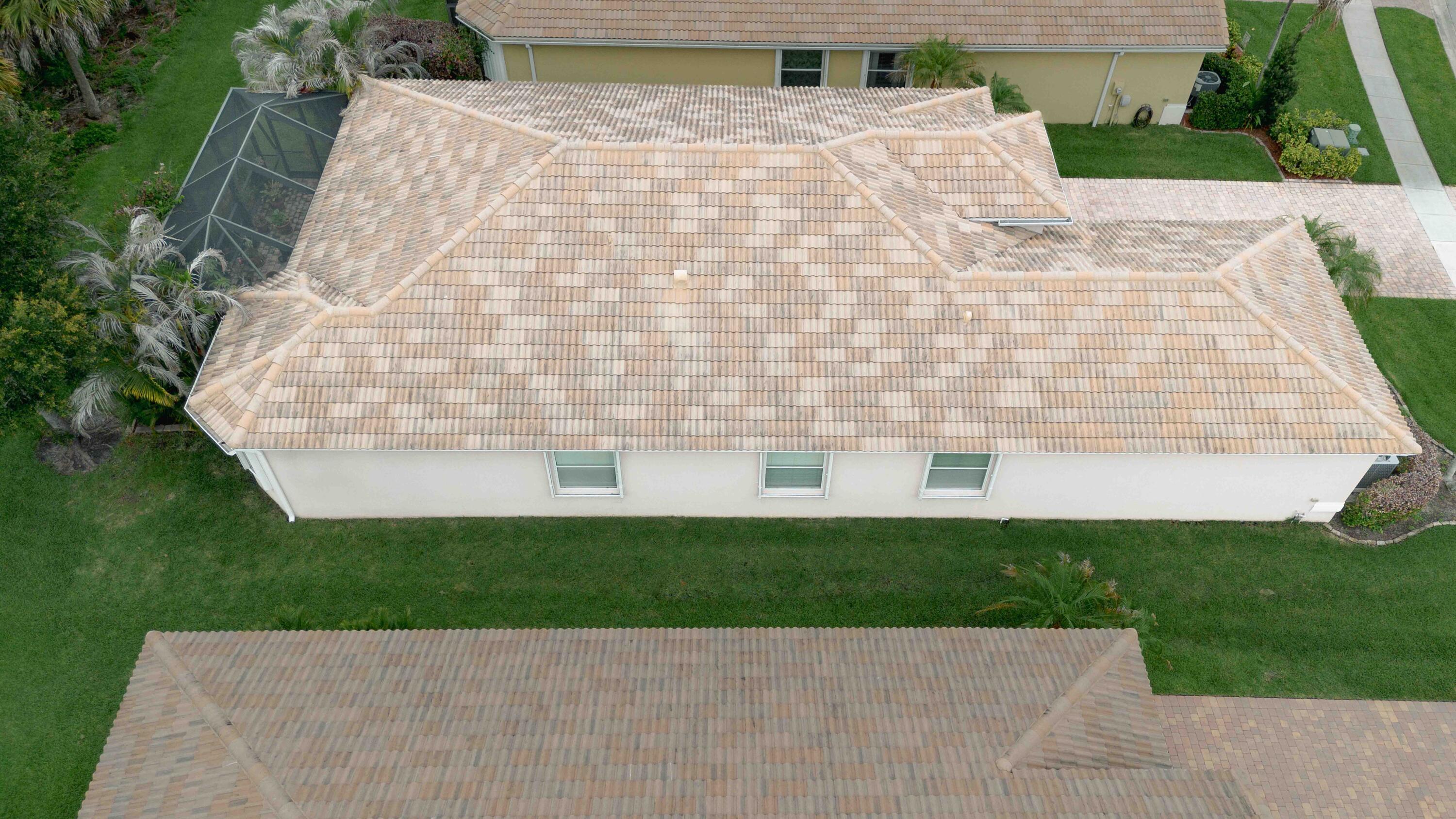 JENSEN BEACH COUNTRY CLUB - Residential