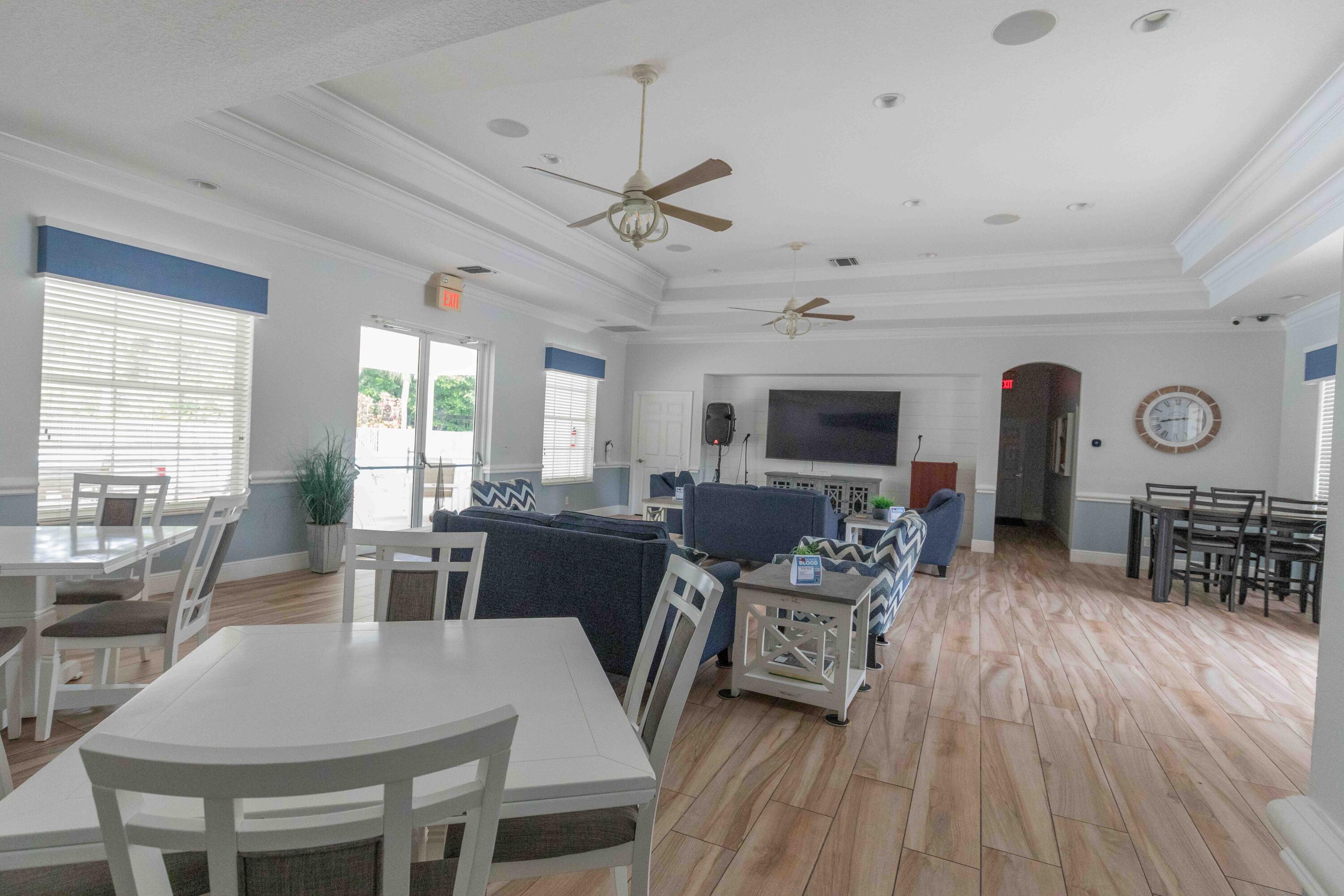 JENSEN BEACH COUNTRY CLUB - Residential