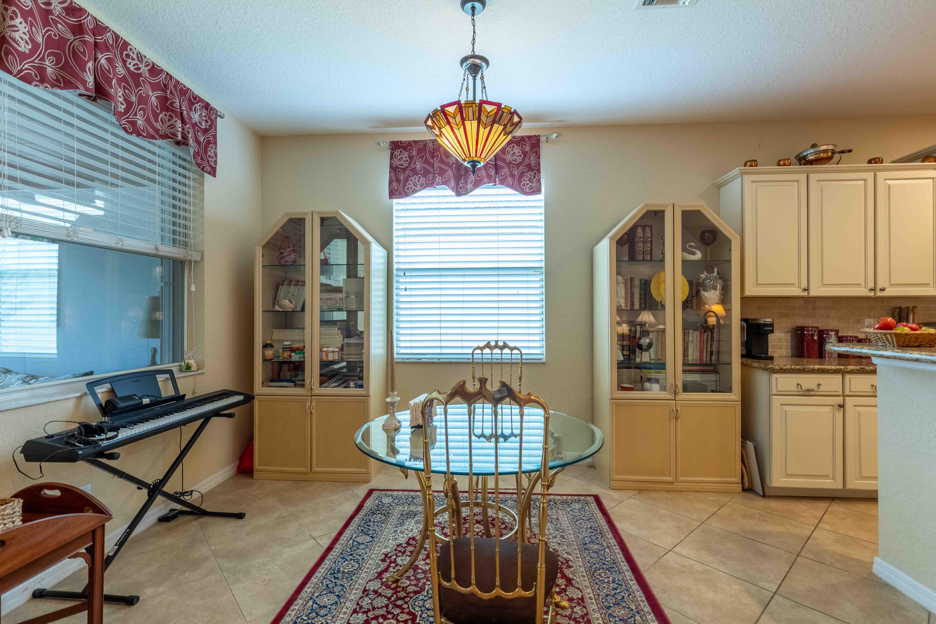 JENSEN BEACH COUNTRY CLUB - Residential