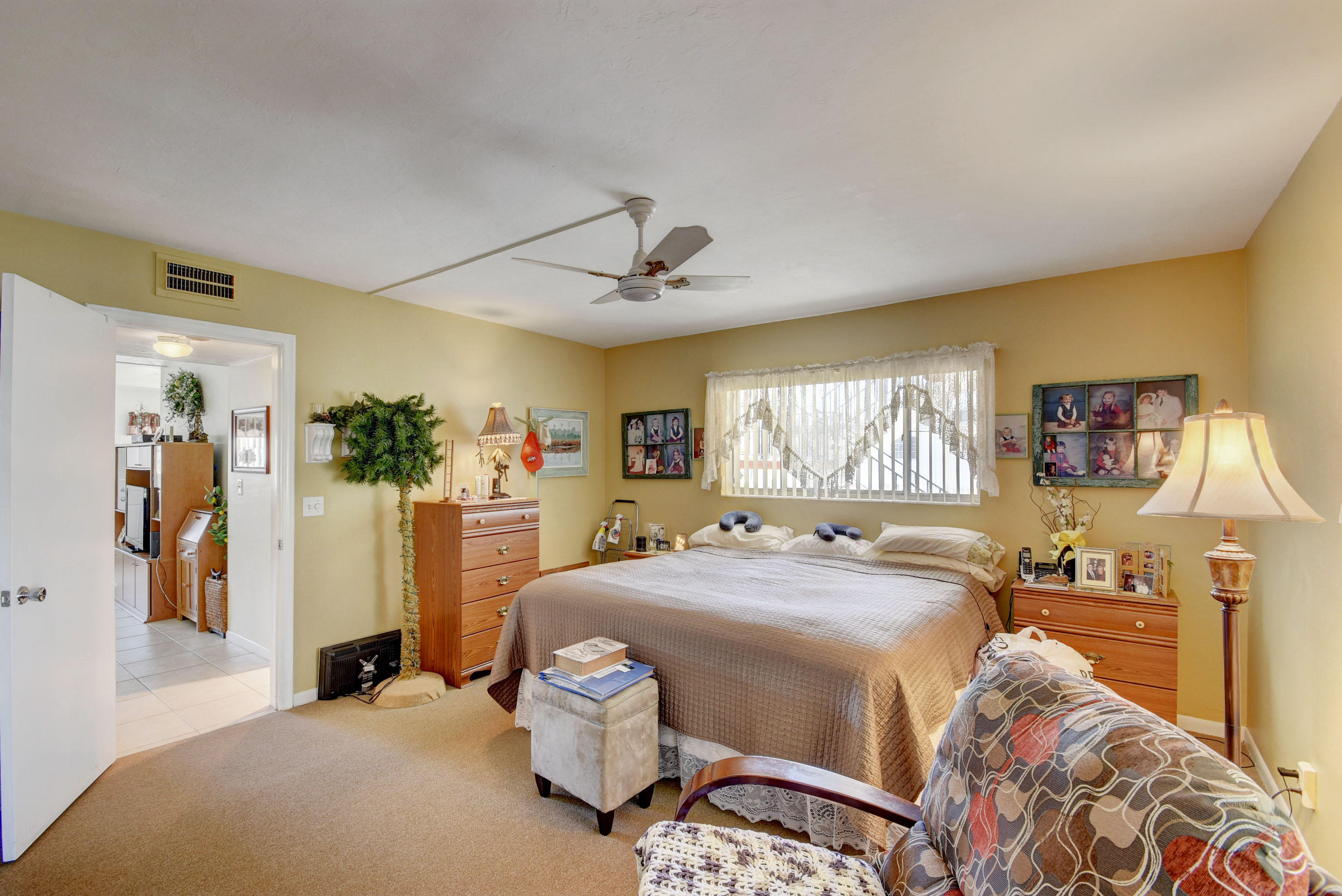 MURRY HILLS APT BLDG CONDO - Residential