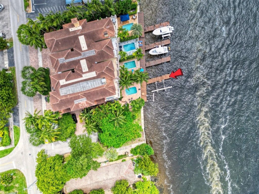 Photo of 453 NE 19th Avenue, Deerfield Beach, FL 33441 (MLS # F10459803)