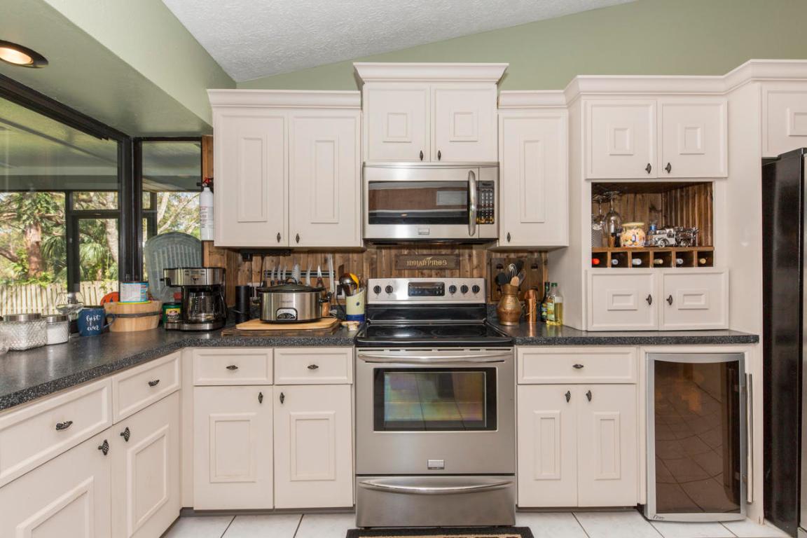 INDIAN RIVER ESTATES UNIT 4 - Residential