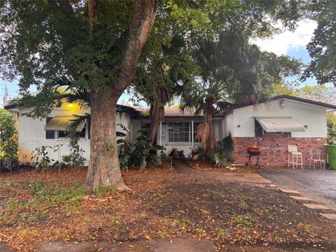 1280 NW 58 Sunrise FL 33313