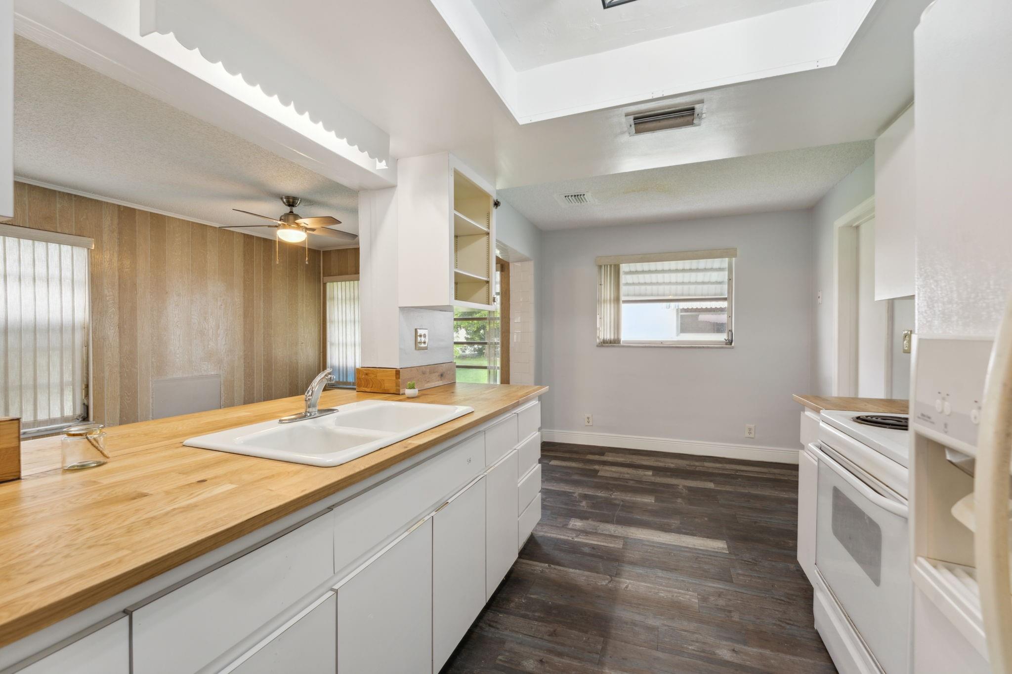 Mainlands Of Tamarac Lake - Residential