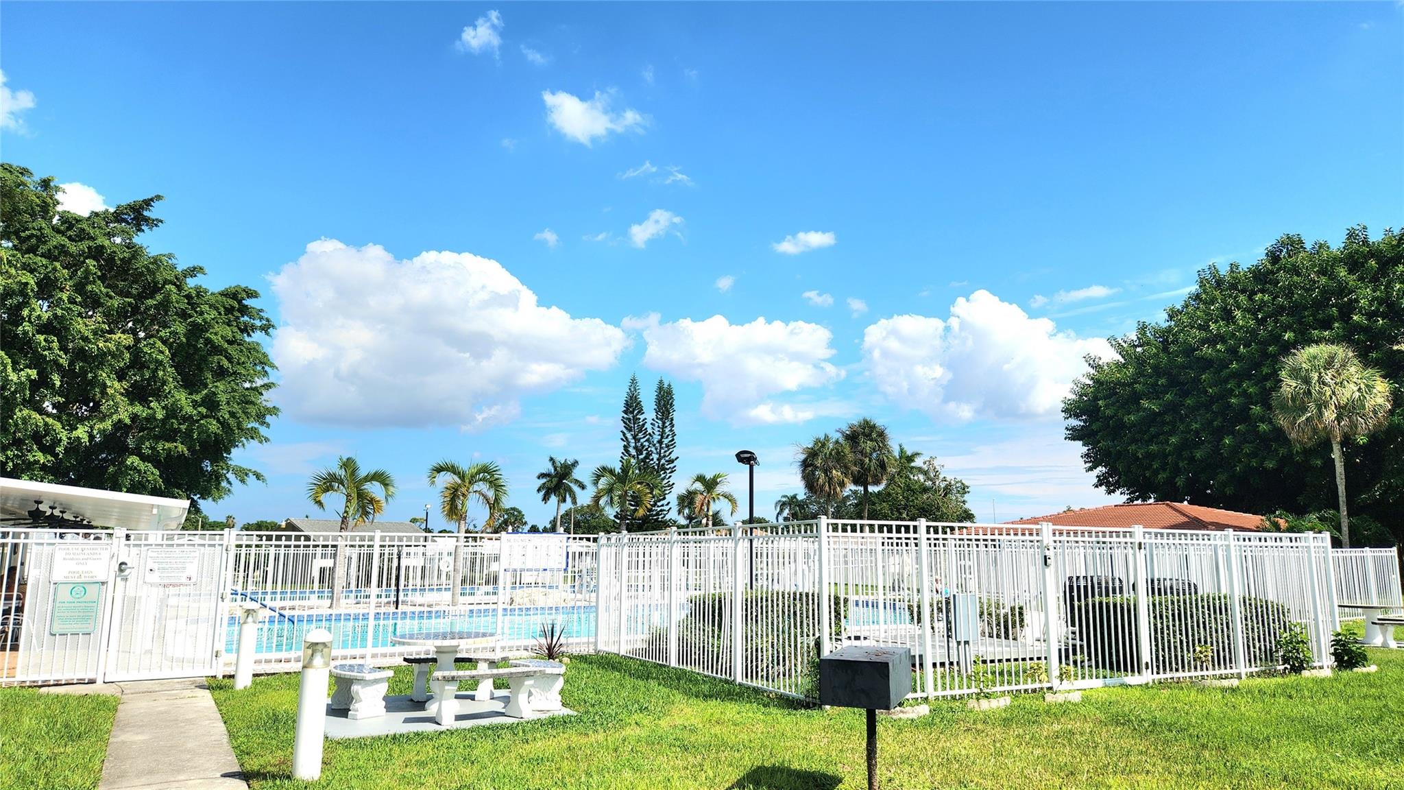 Mainlands Of Tamarac Lake - Residential