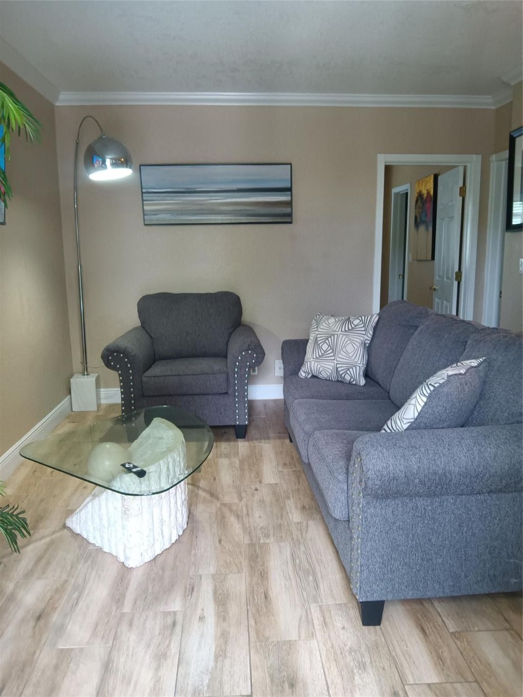 Photo of 924 SE 2nd Street #11, Fort Lauderdale, FL 33301 (MLS # B26035481)