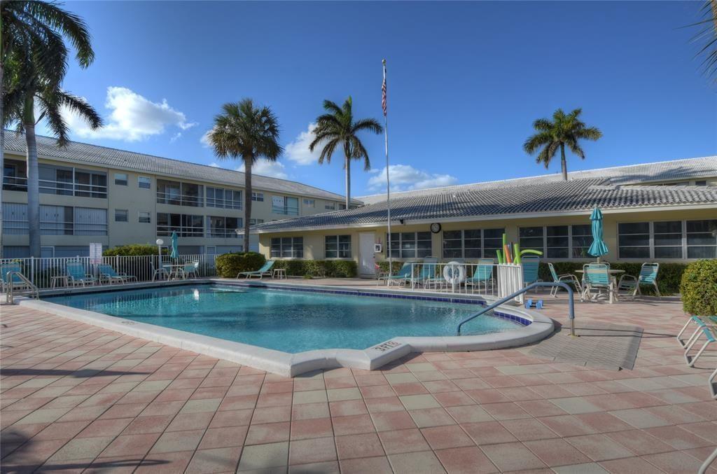 Lighthouse Point Gardens - Residential