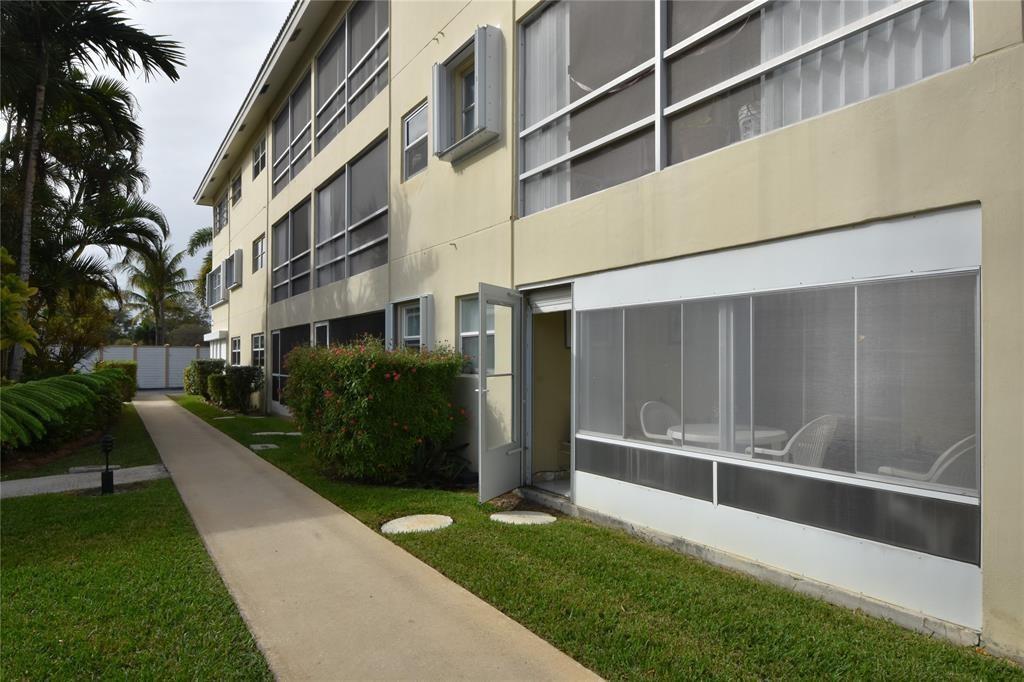 Lighthouse Point Gardens - Residential