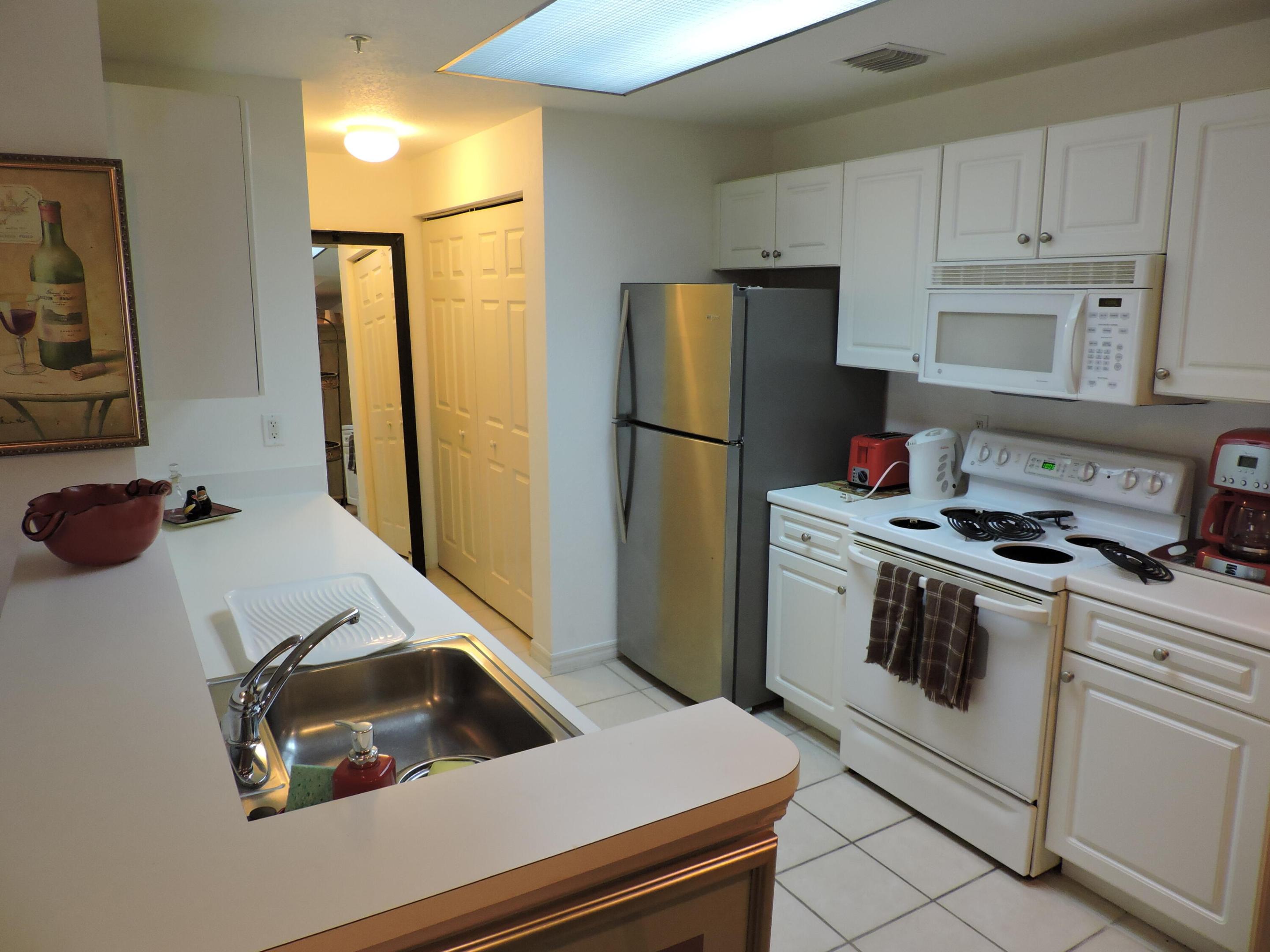 SAN MATERA THE GARDENS CONDO - Residential Lease