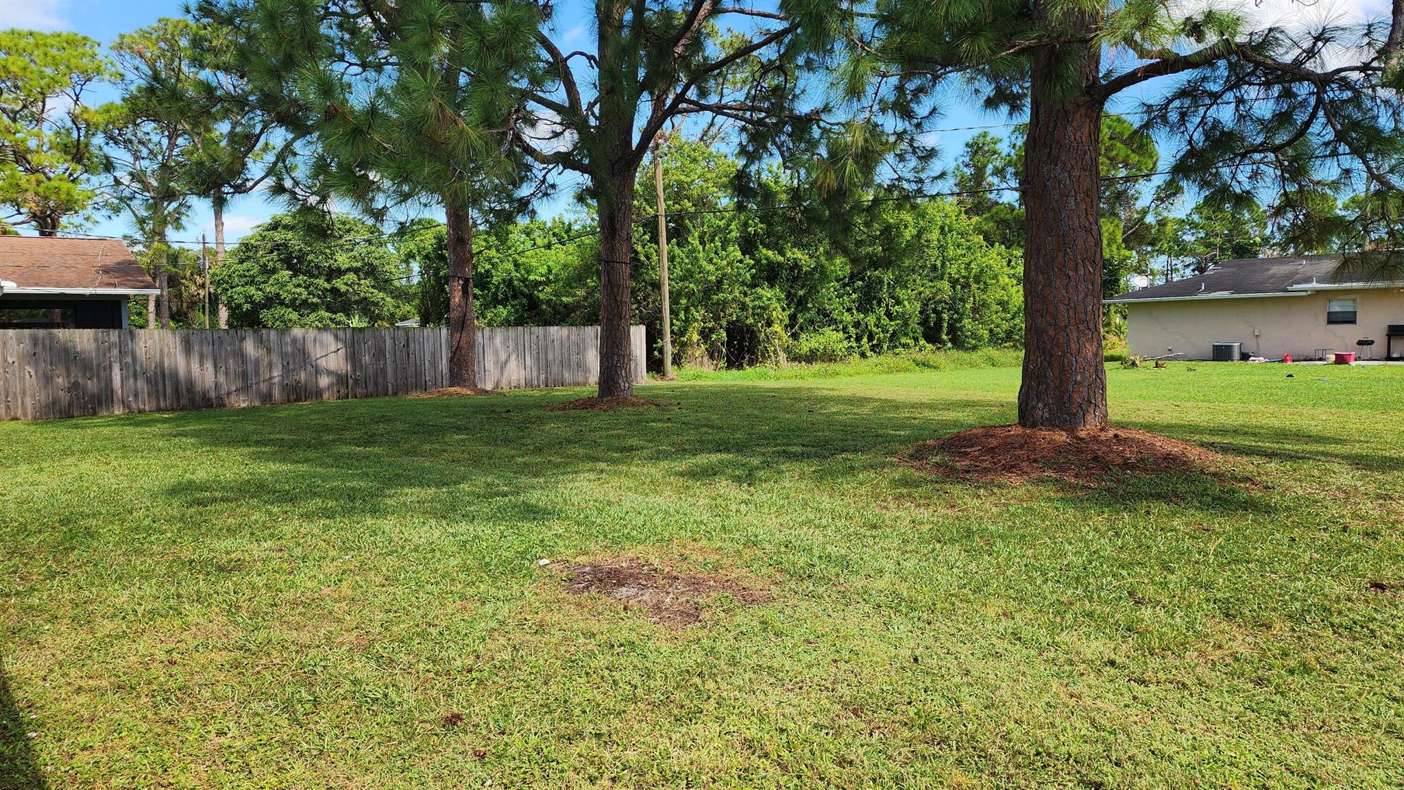 PORT ST LUCIE SECTION 25 - Residential Lease