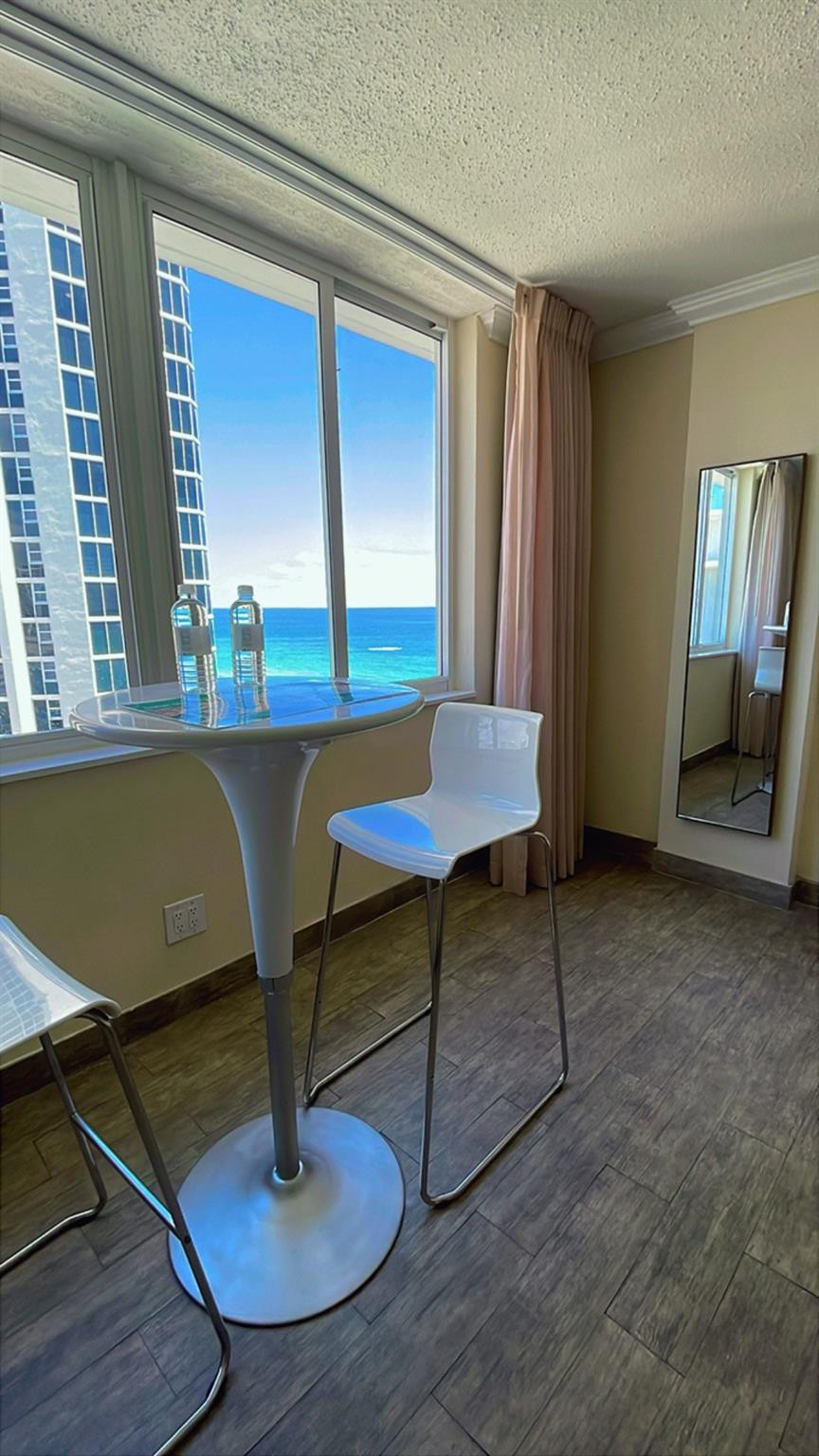 THE AVENTURA BEACH CLUB CONDO - Residential Lease