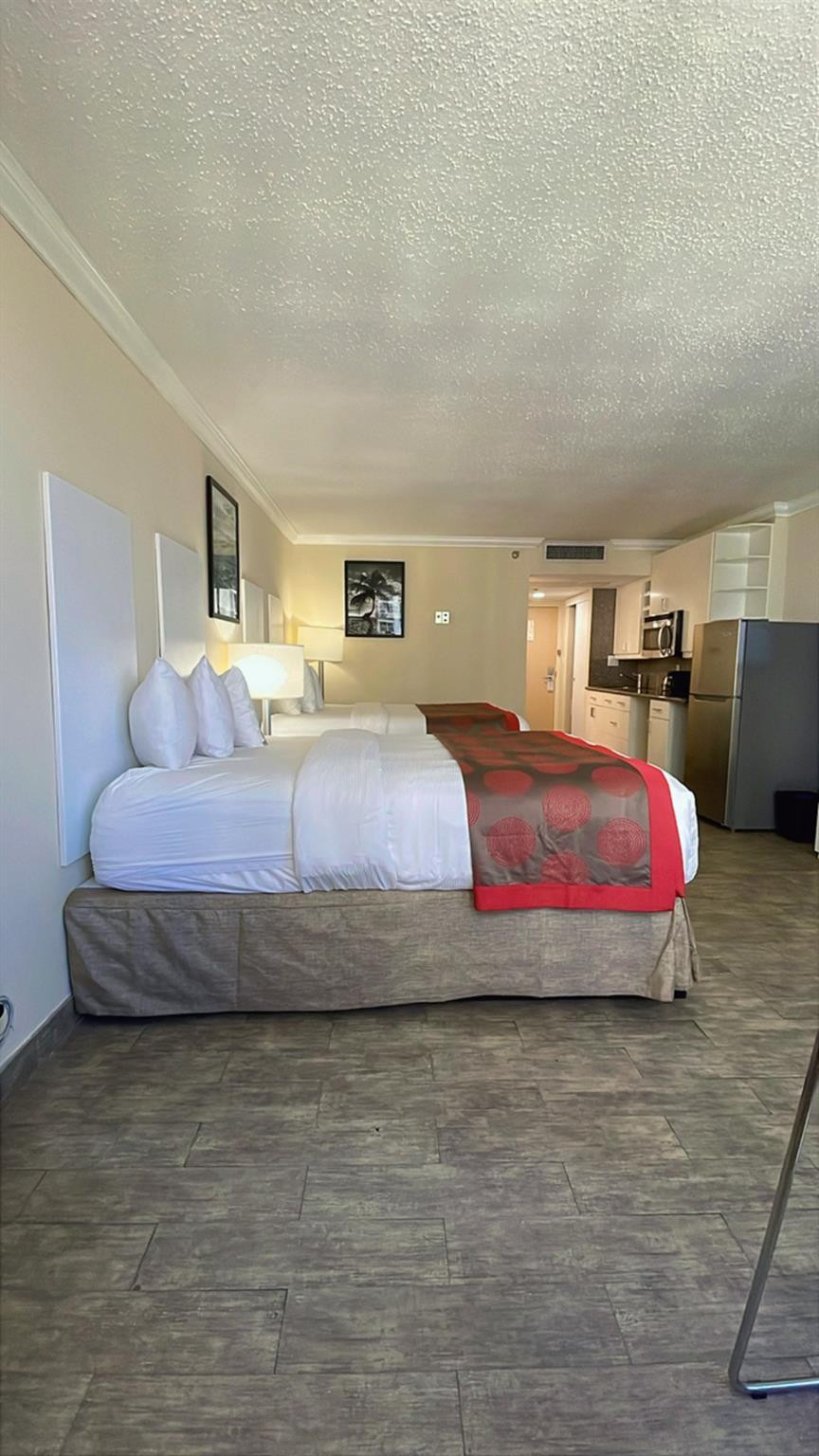 THE AVENTURA BEACH CLUB CONDO - Residential Lease