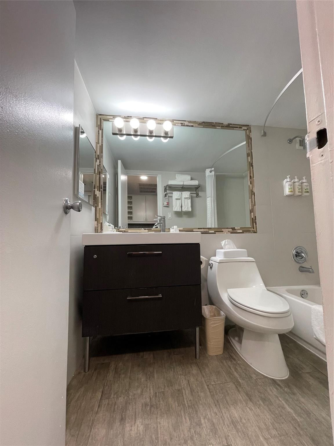 THE AVENTURA BEACH CLUB CONDO - Residential Lease