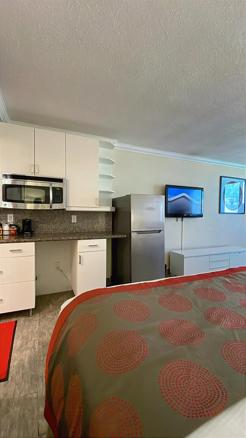 THE AVENTURA BEACH CLUB CONDO - Residential Lease