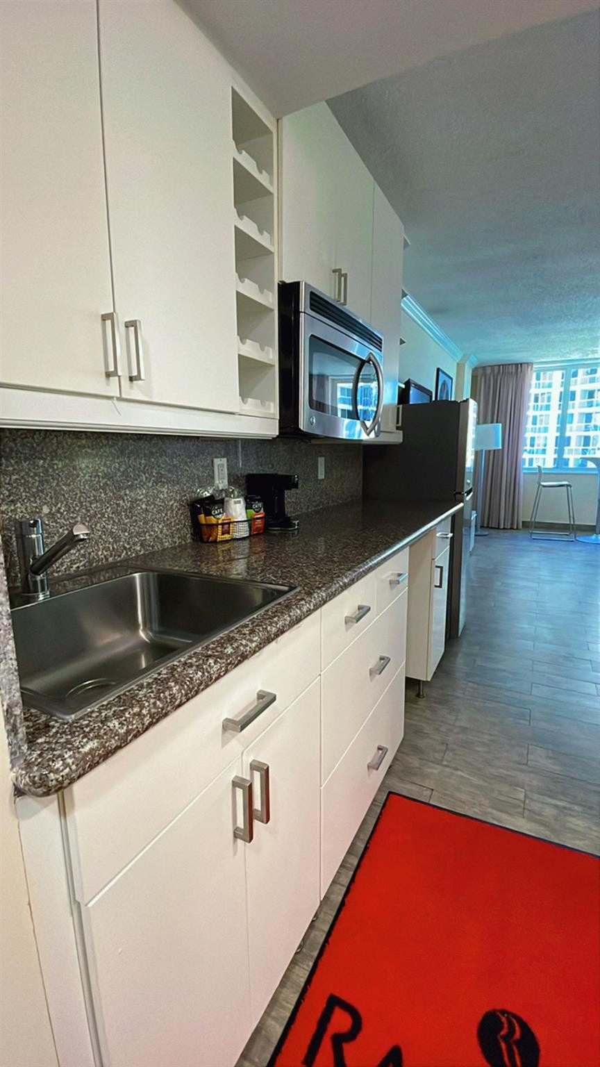 THE AVENTURA BEACH CLUB CONDO - Residential Lease