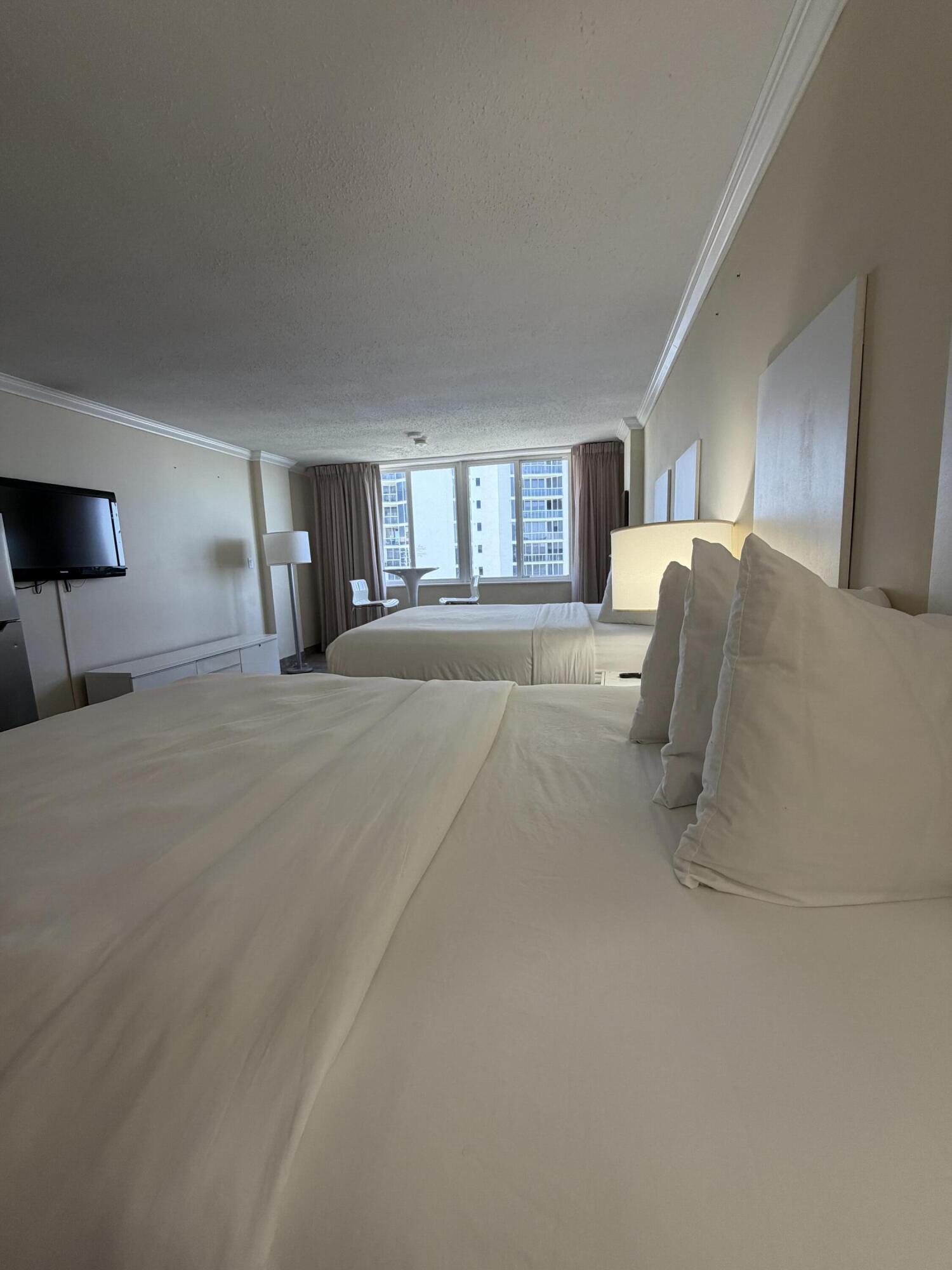 View photos, virtual tours, details... 19201 Collins Avenue 1122