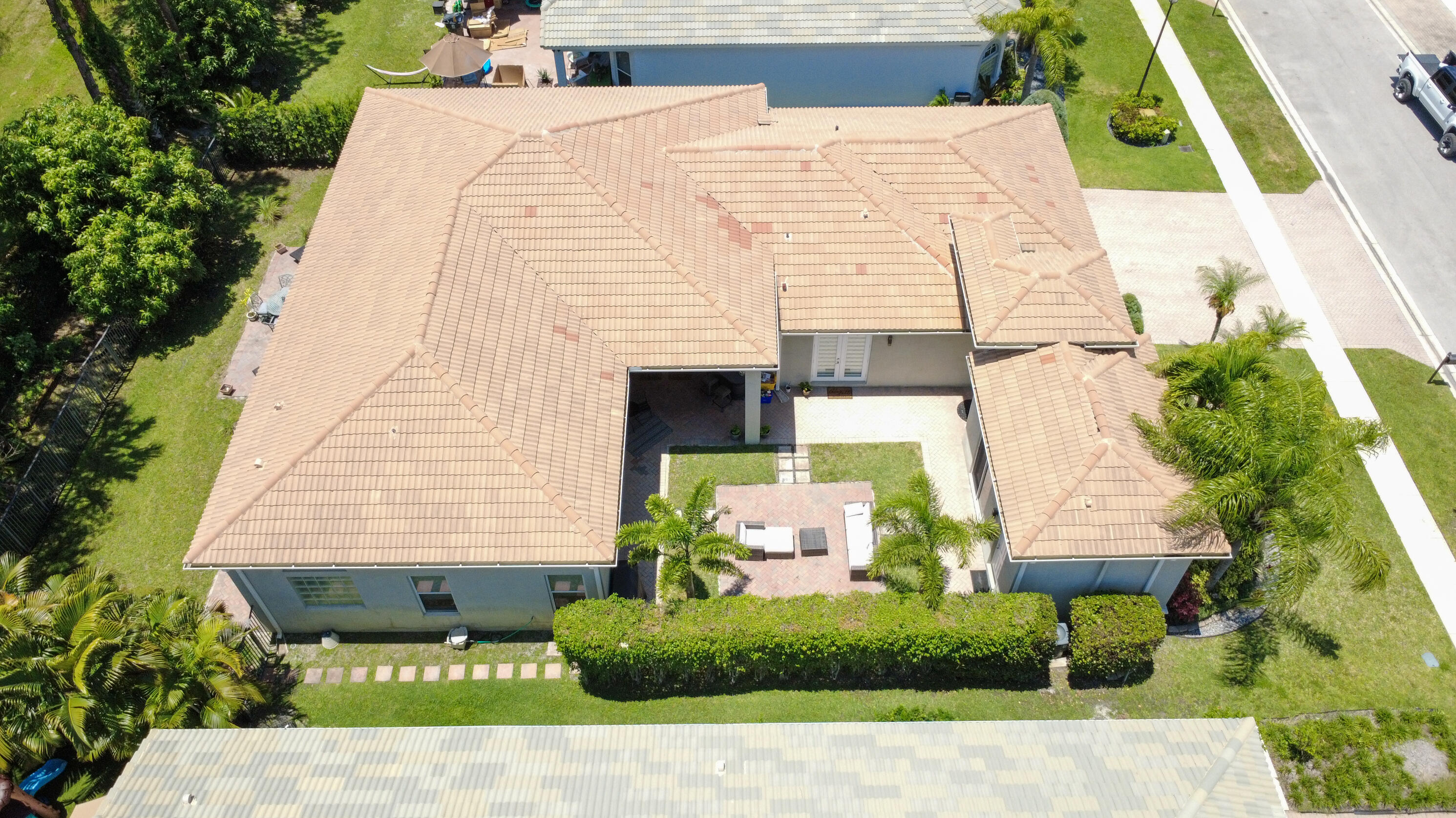 10122 Oak Meadow Lane