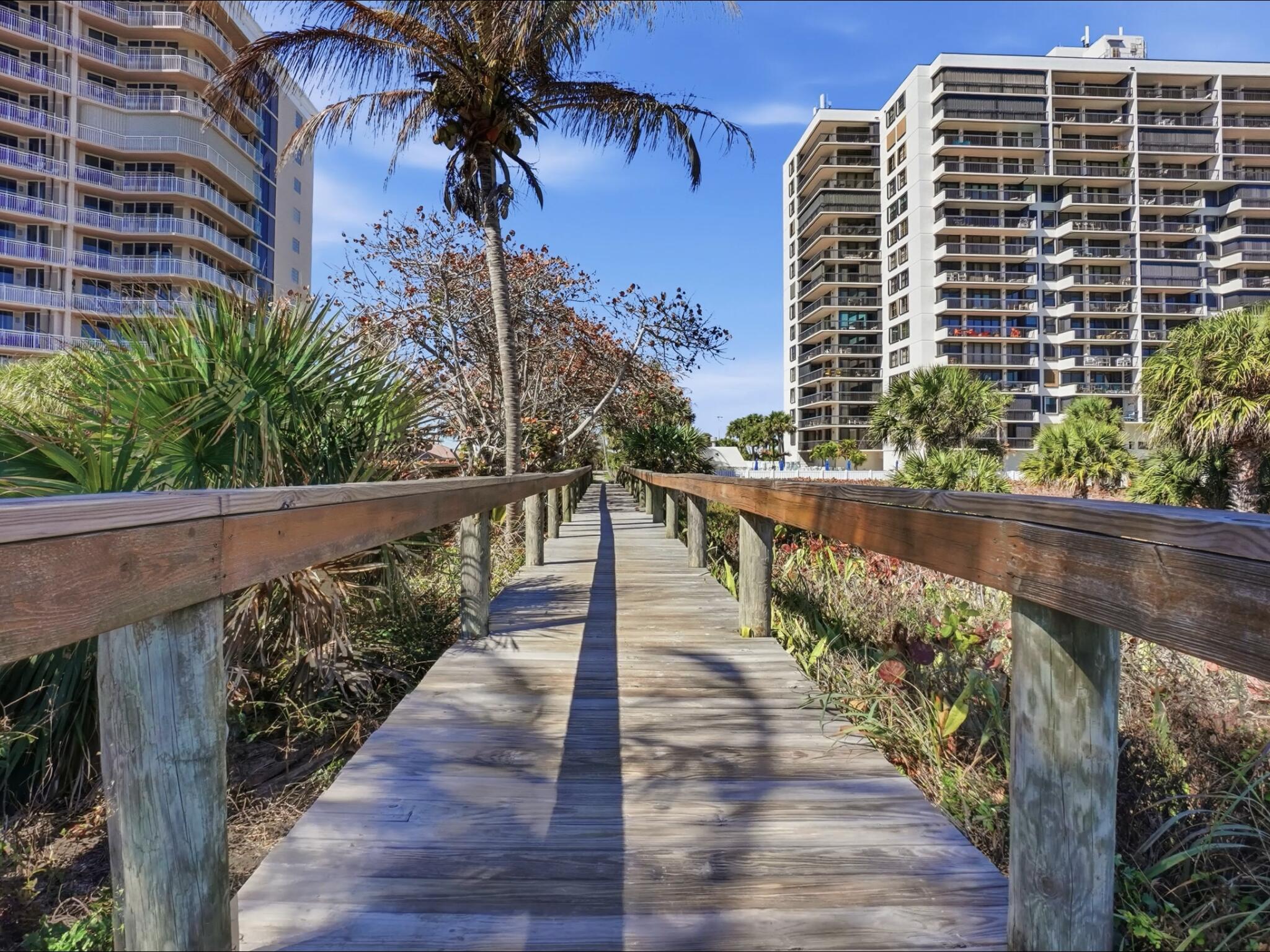 THE SANDS SECTION 1 CONDOMINIUM - Residential